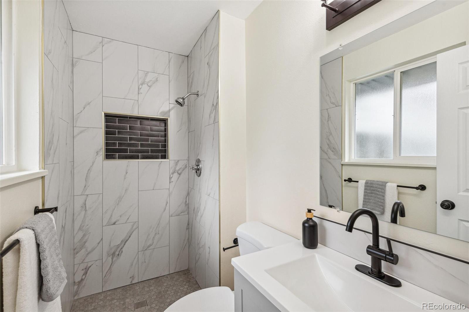 MLS Image #18 for 8622 w warren lane,lakewood, Colorado