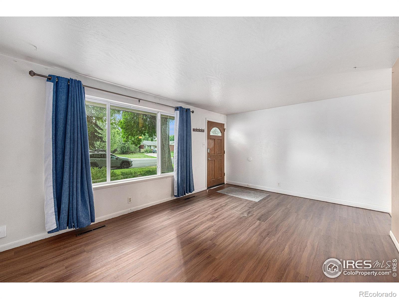 MLS Image #2 for 2001  springfield drive,fort collins, Colorado