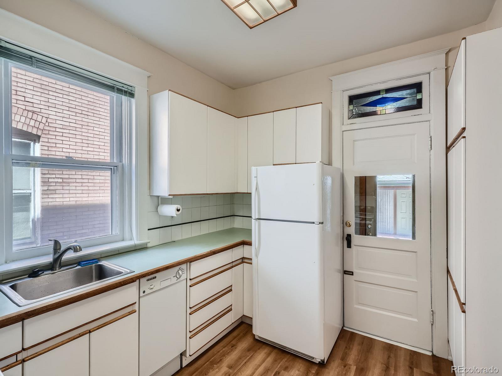 MLS Image #13 for 1240  vine street,denver, Colorado