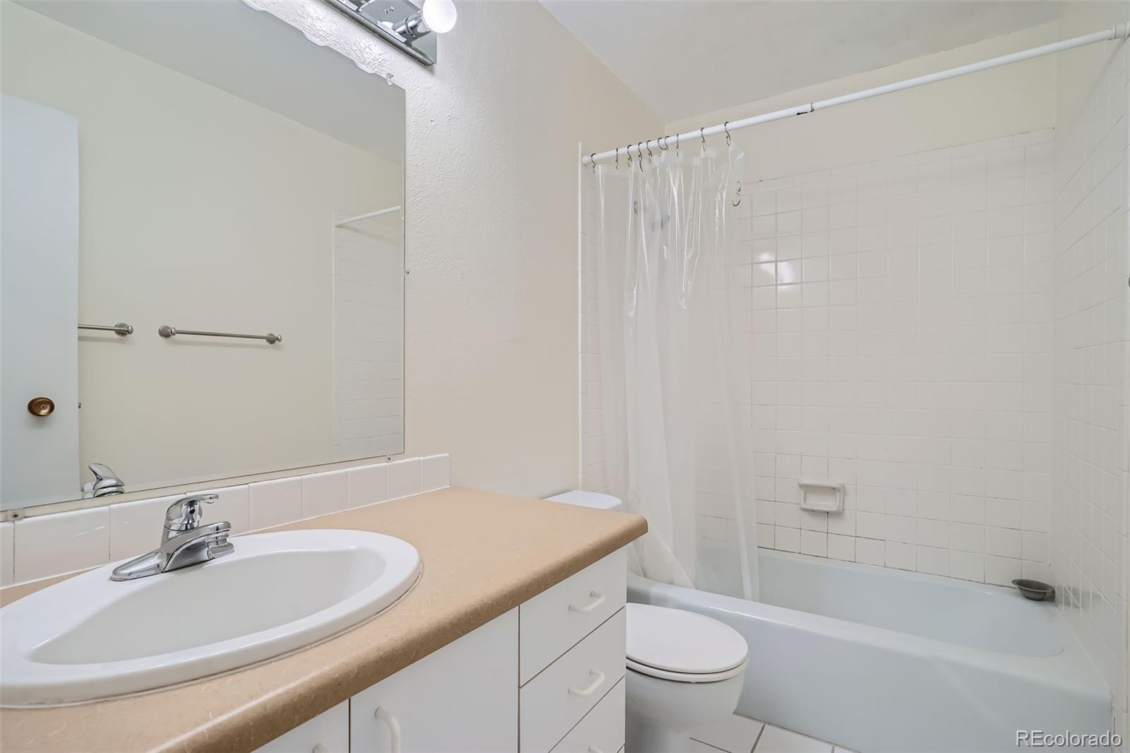 MLS Image #18 for 460 s marion parkway,denver, Colorado