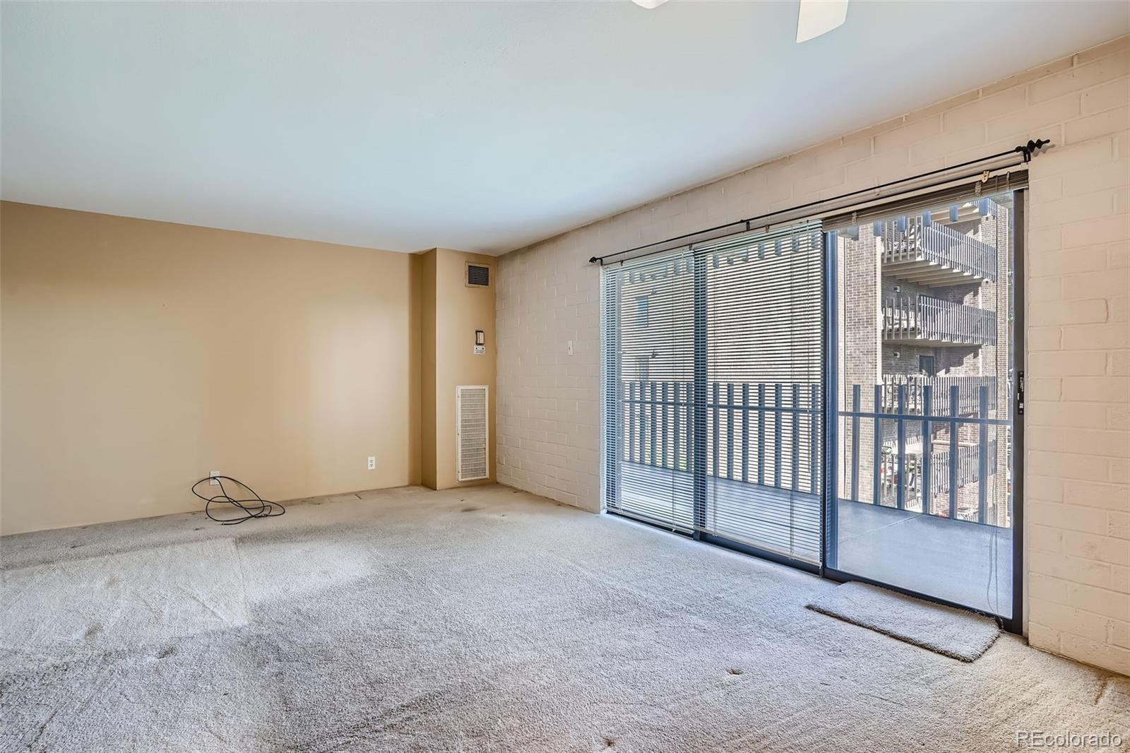 MLS Image #4 for 460 s marion parkway,denver, Colorado