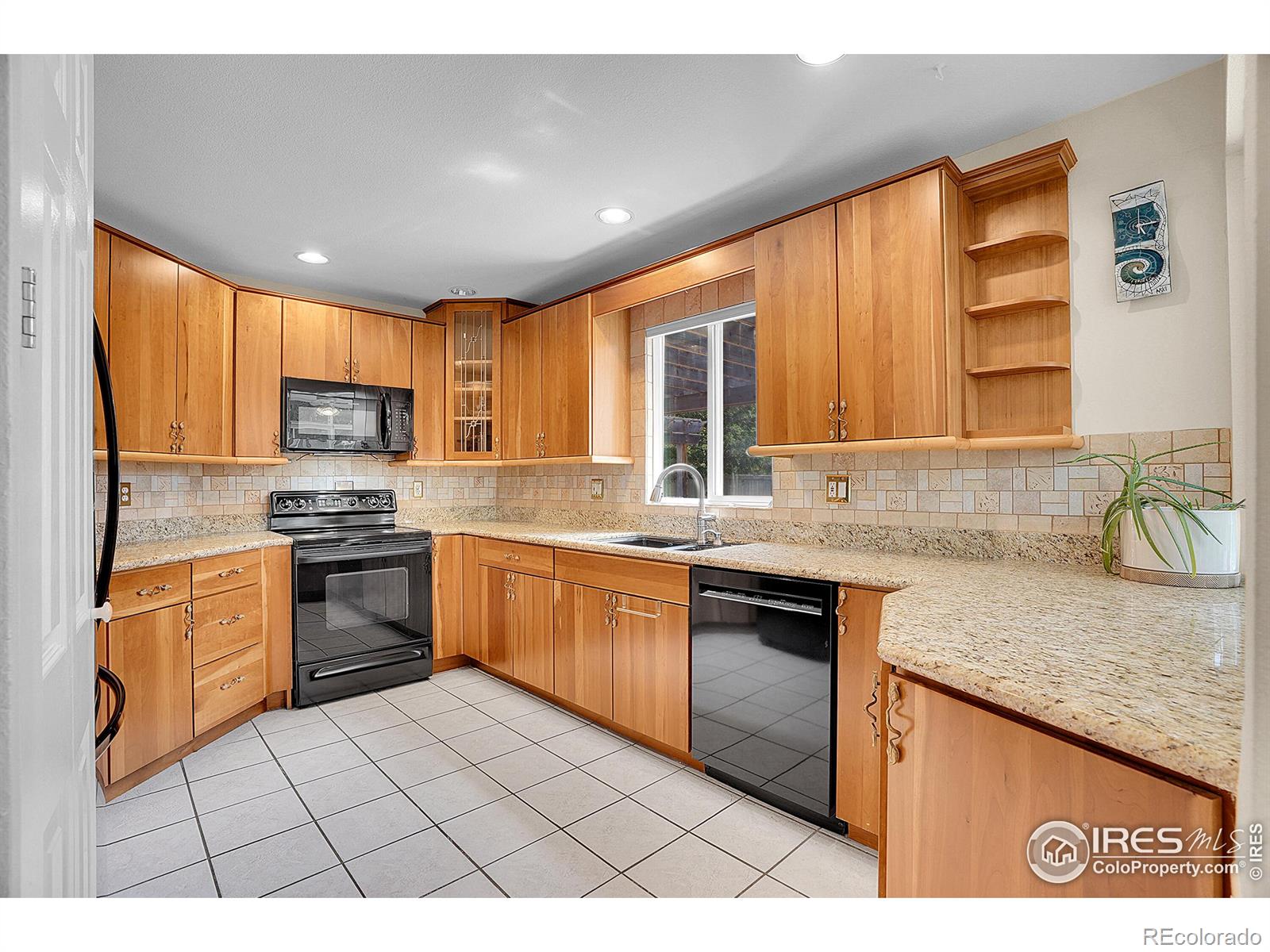 MLS Image #7 for 2660  overlook drive,broomfield, Colorado