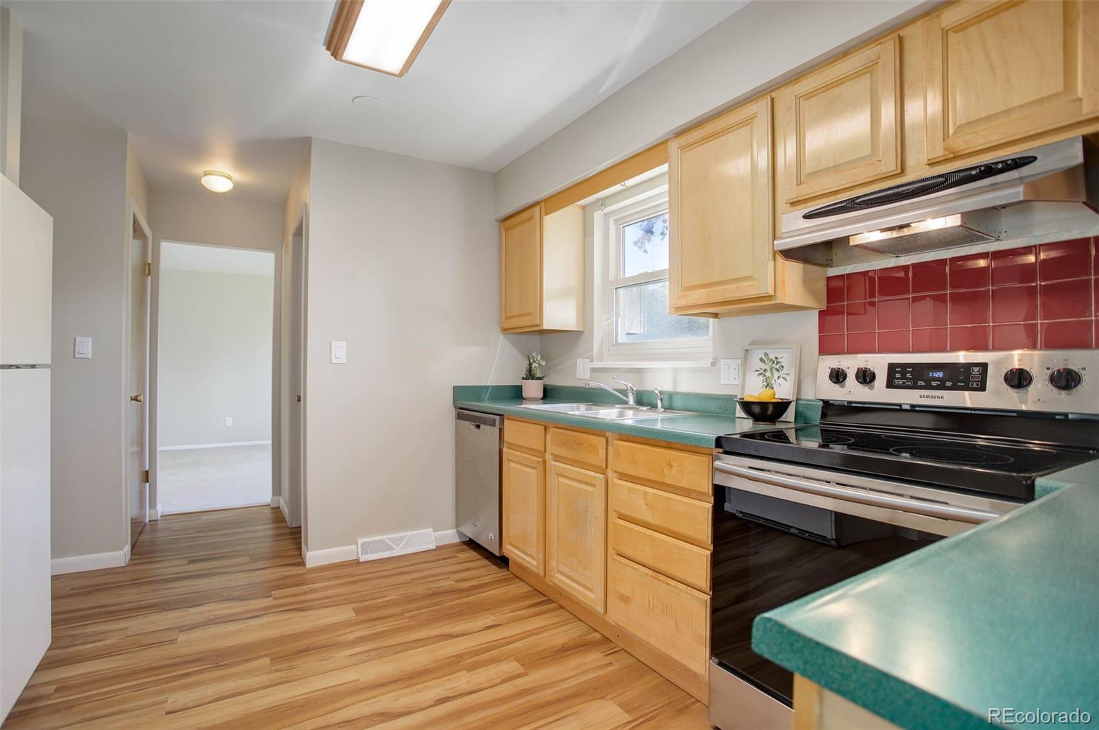 MLS Image #8 for 2960 s willow street,denver, Colorado