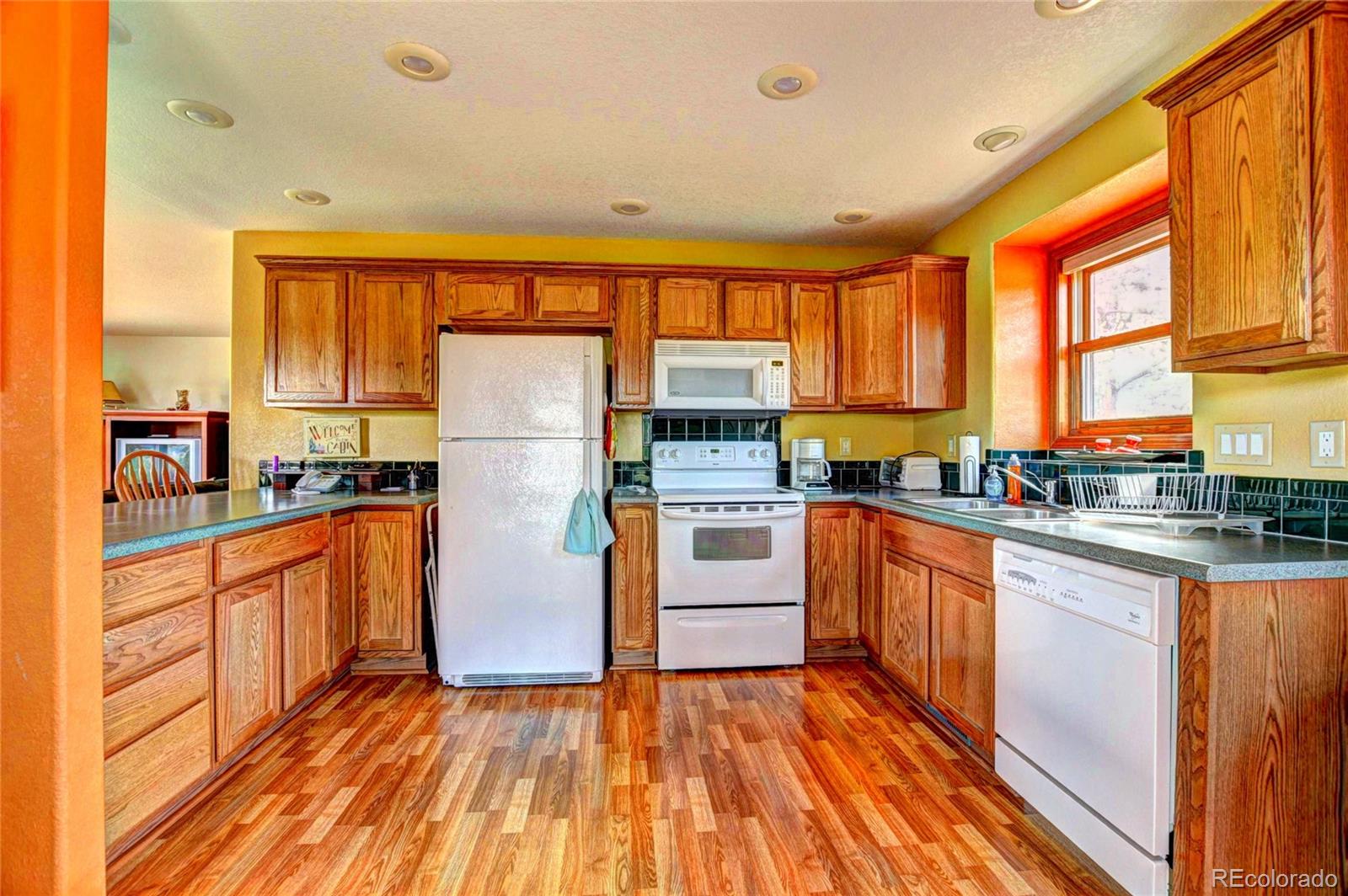 MLS Image #9 for 872  willow way,jefferson, Colorado