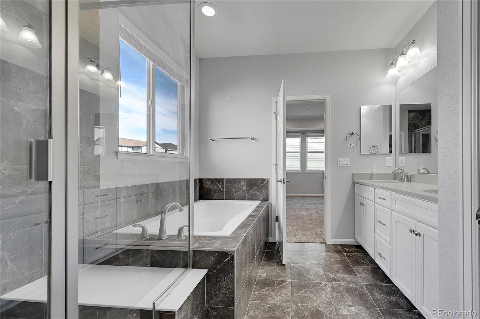 MLS Image #20 for 2962  echo lake drive,loveland, Colorado