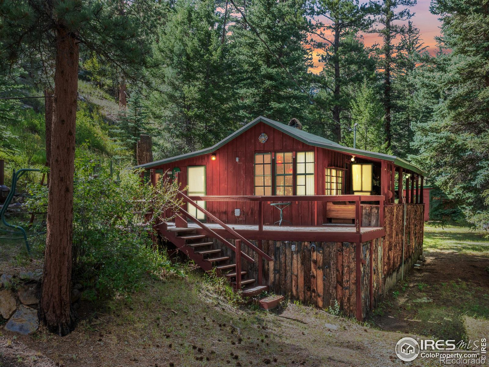 CMA Image for 424  West Creek Road,Glen Haven, Colorado