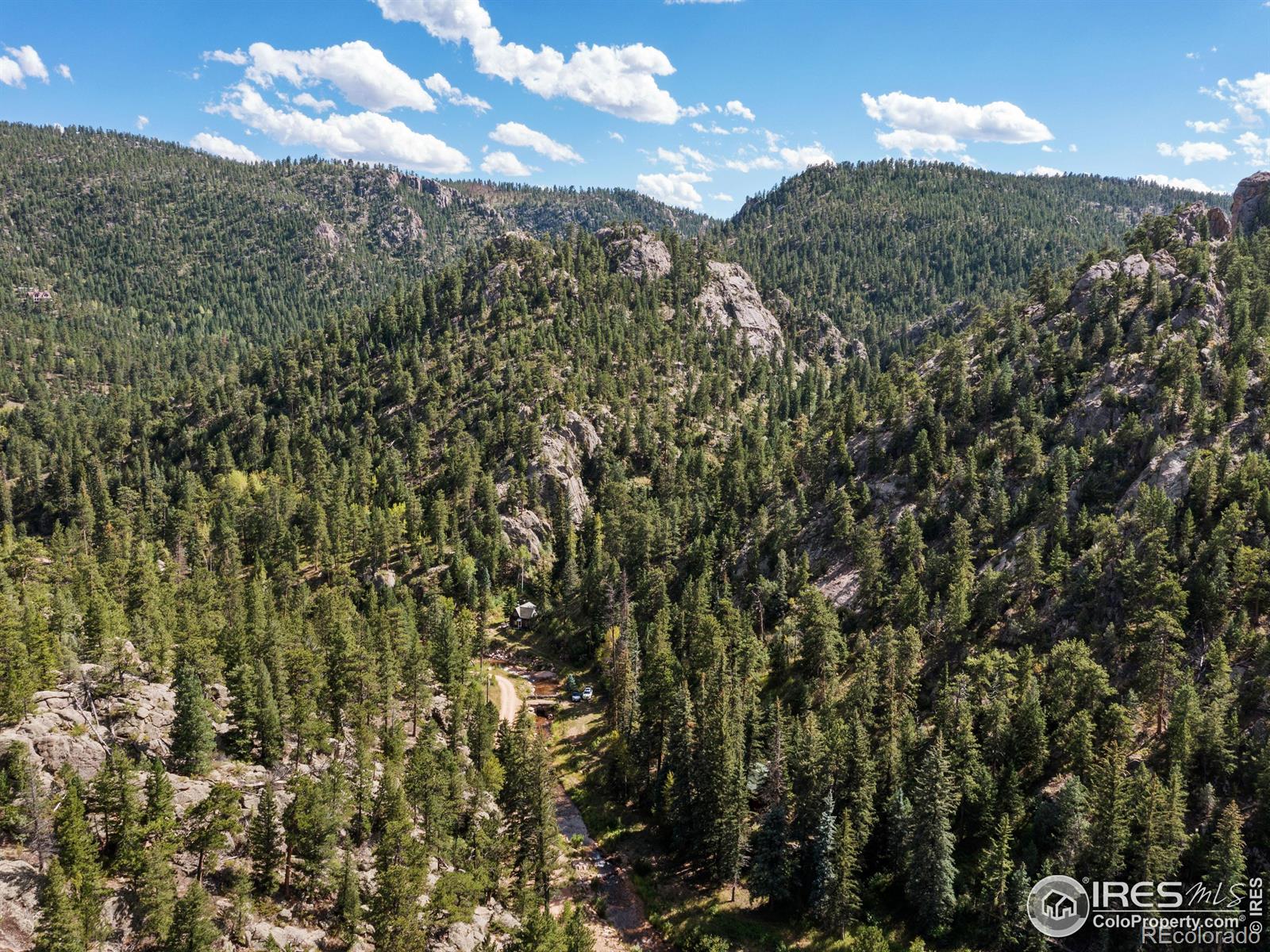 MLS Image #12 for 424  west creek road,glen haven, Colorado