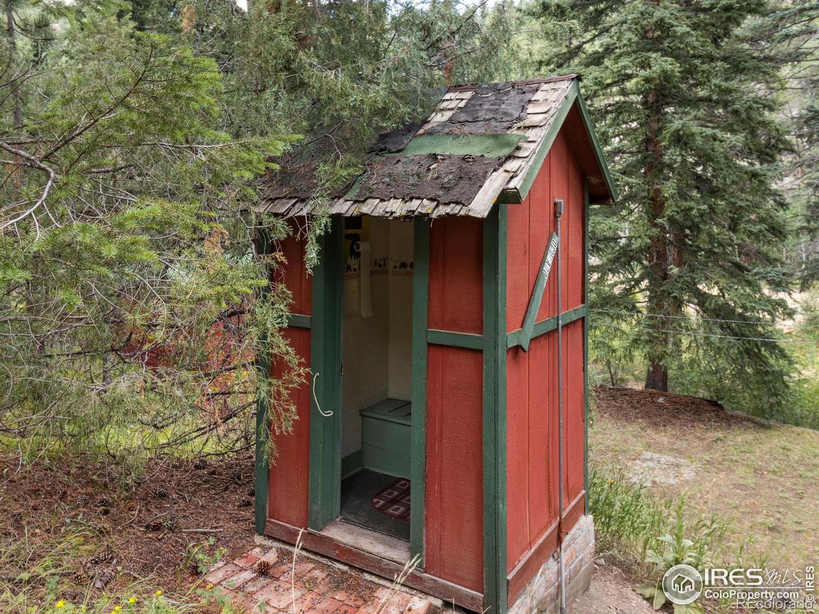 MLS Image #29 for 424  west creek road,glen haven, Colorado