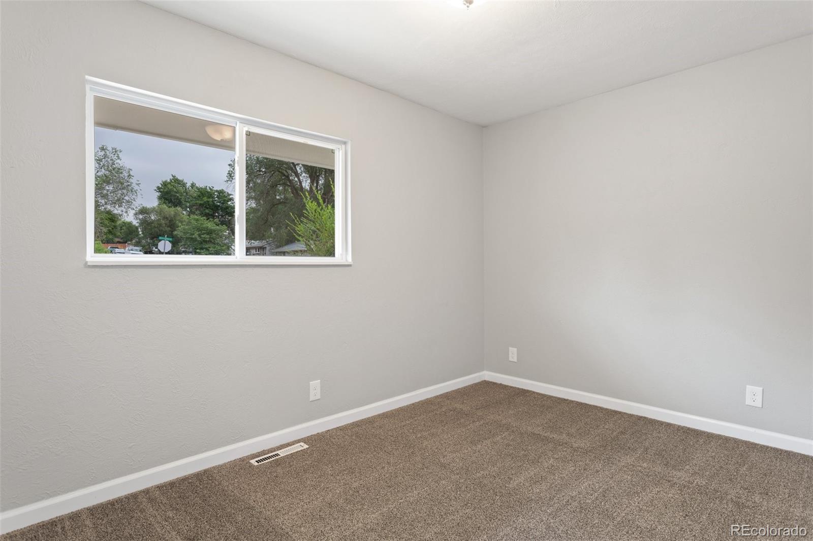 MLS Image #15 for 1917  manitoba drive,colorado springs, Colorado
