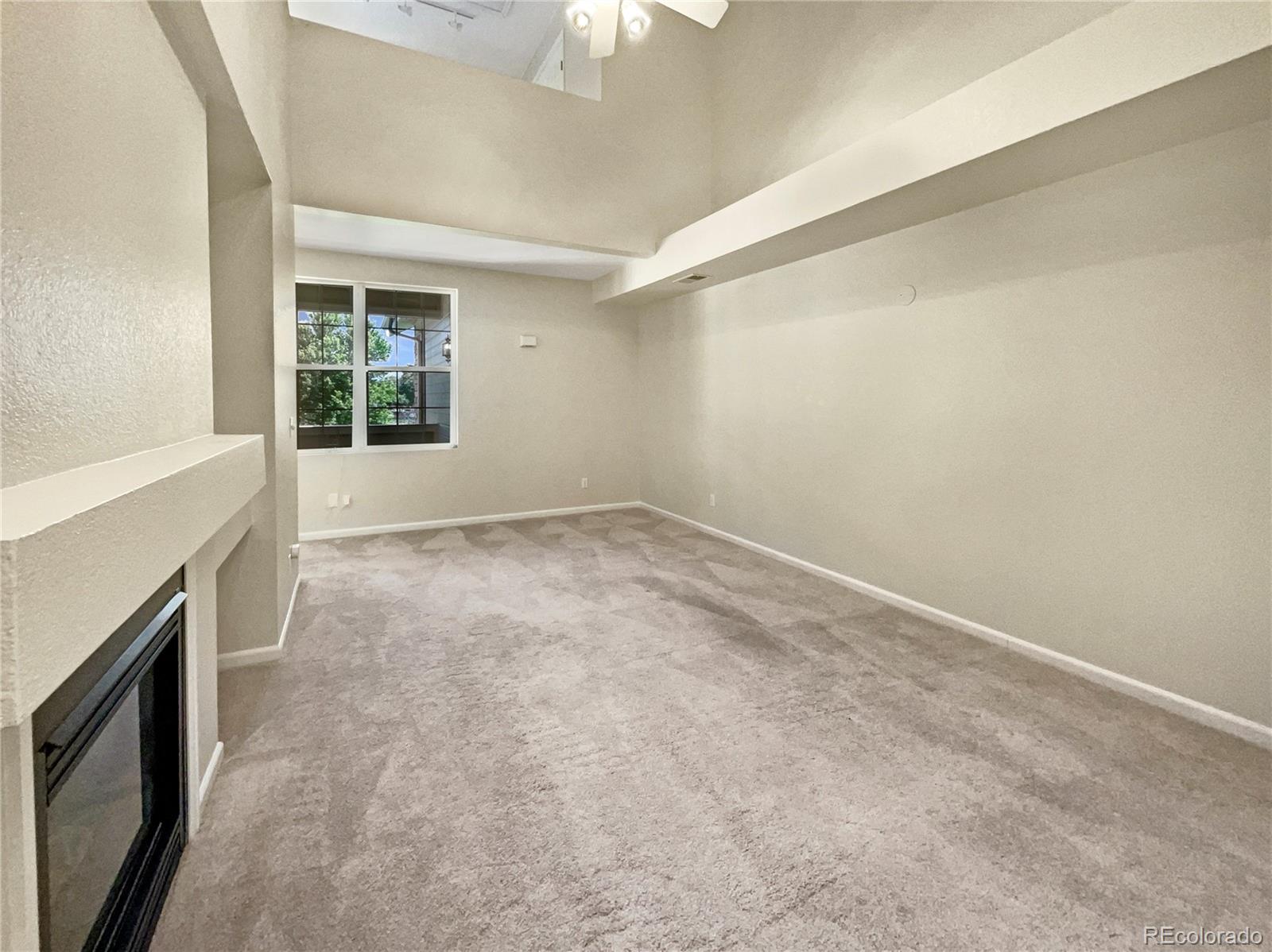 MLS Image #2 for 2818 w centennial drive h,littleton, Colorado