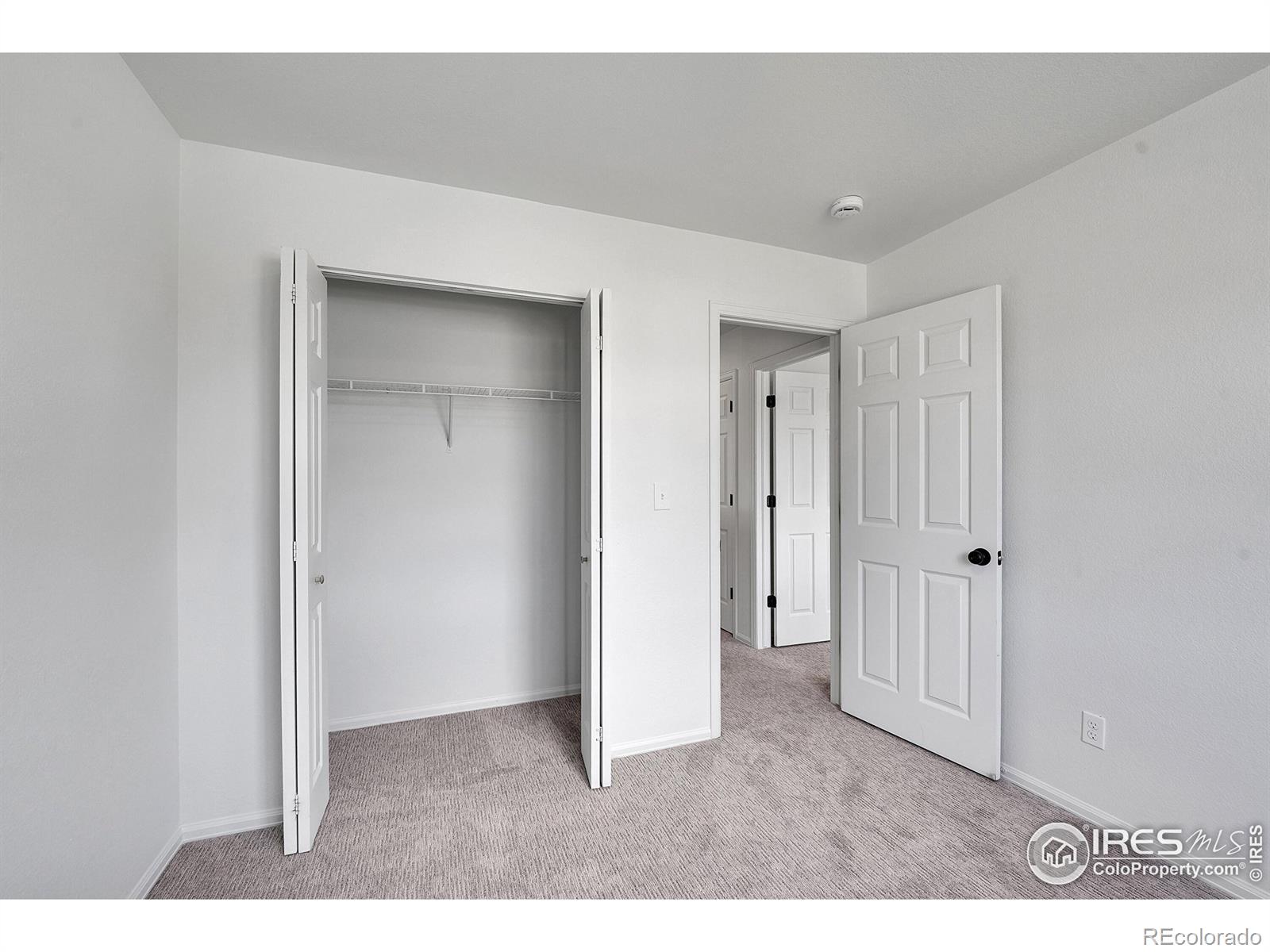 MLS Image #13 for 916 e 25th st ln,greeley, Colorado