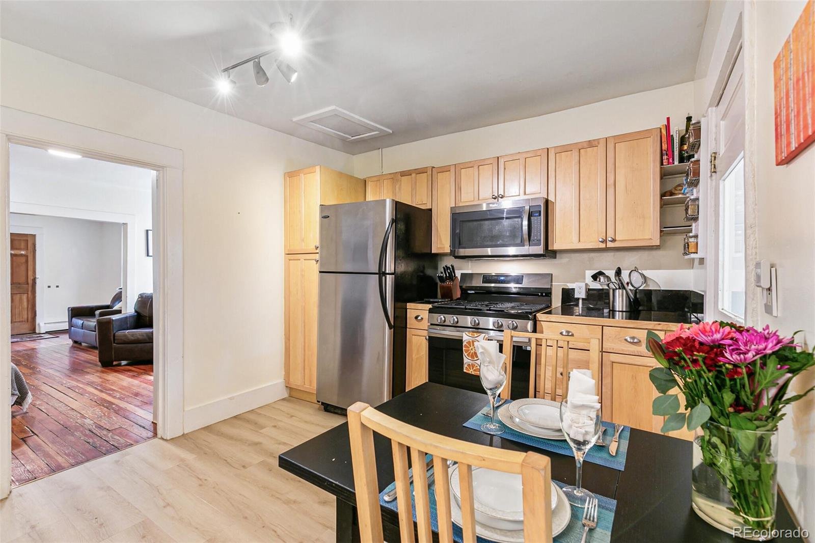 MLS Image #11 for 1005  cook street,denver, Colorado