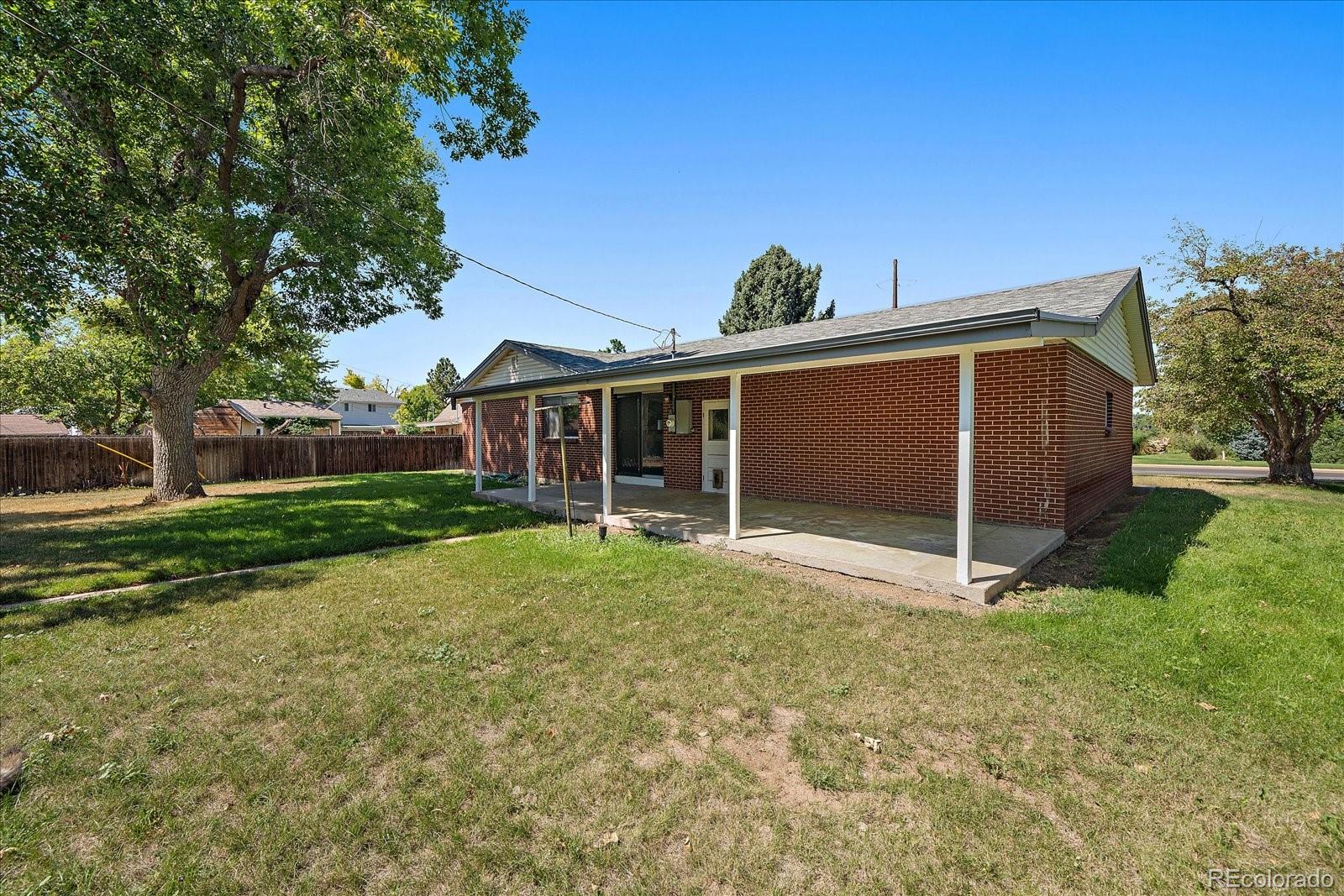 MLS Image #28 for 1968 e panama drive,centennial, Colorado