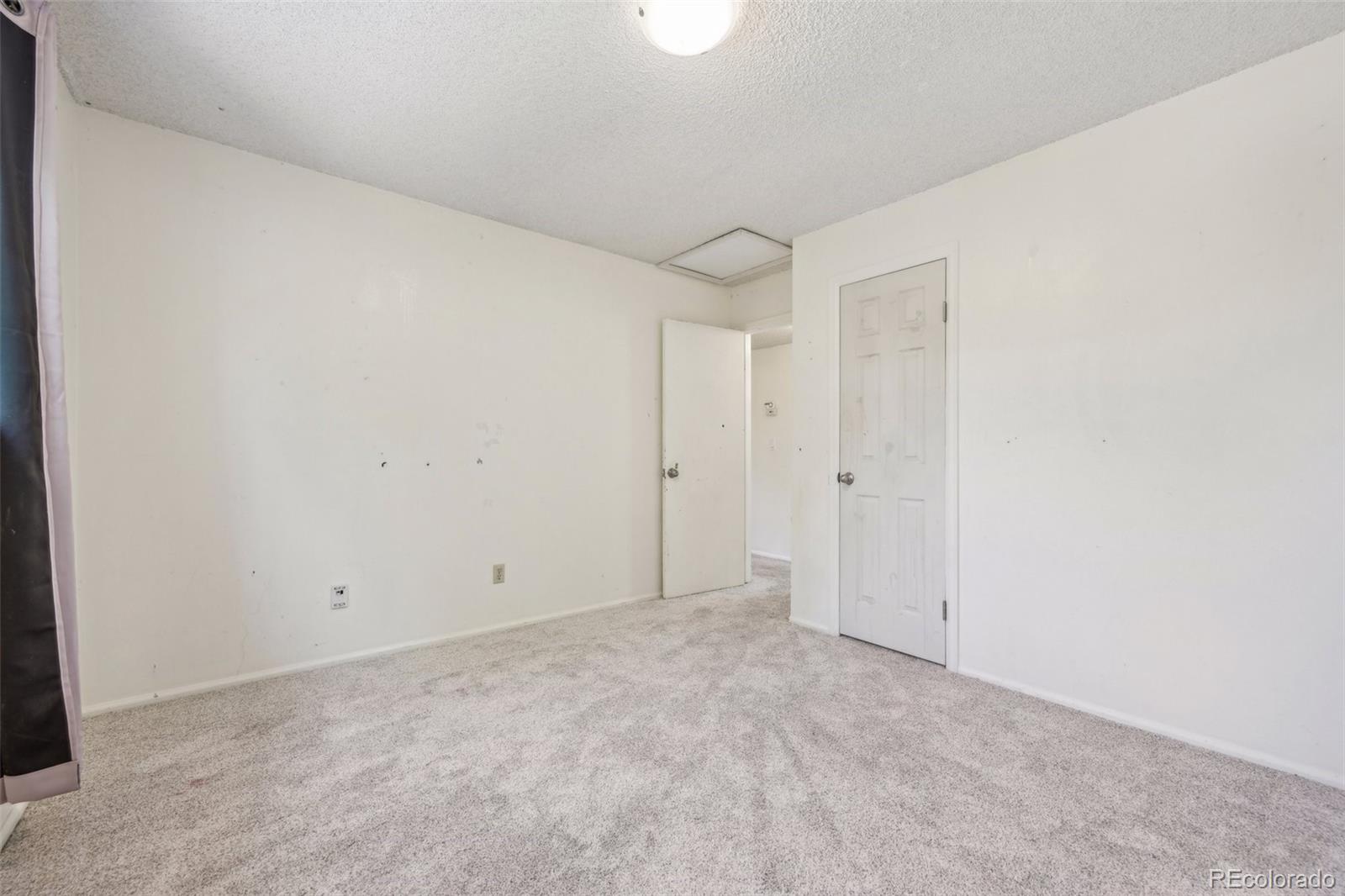 MLS Image #16 for 6559 s locust way,centennial, Colorado