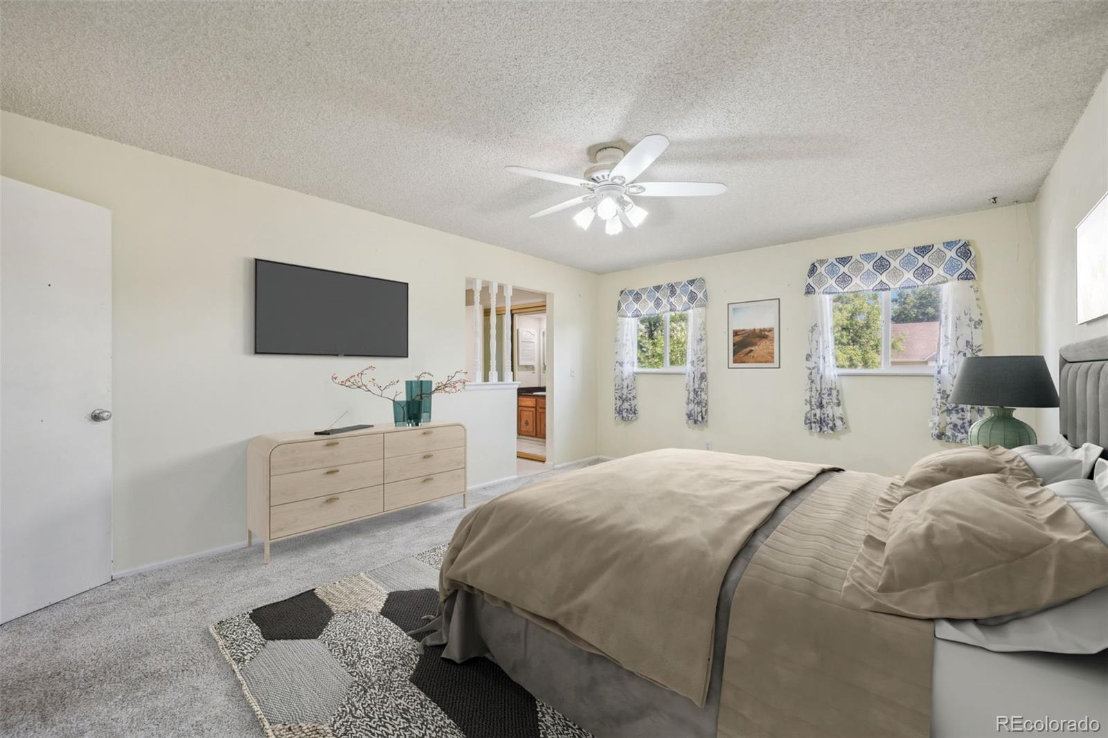MLS Image #17 for 6559 s locust way,centennial, Colorado