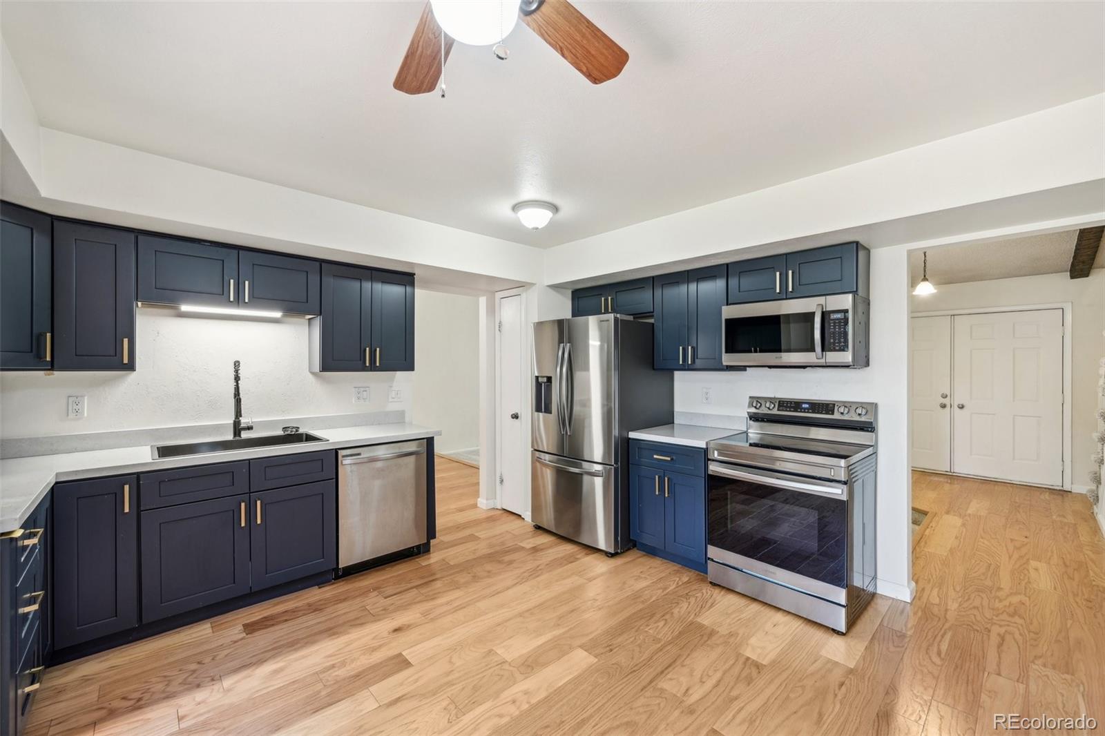 MLS Image #6 for 6559 s locust way,centennial, Colorado