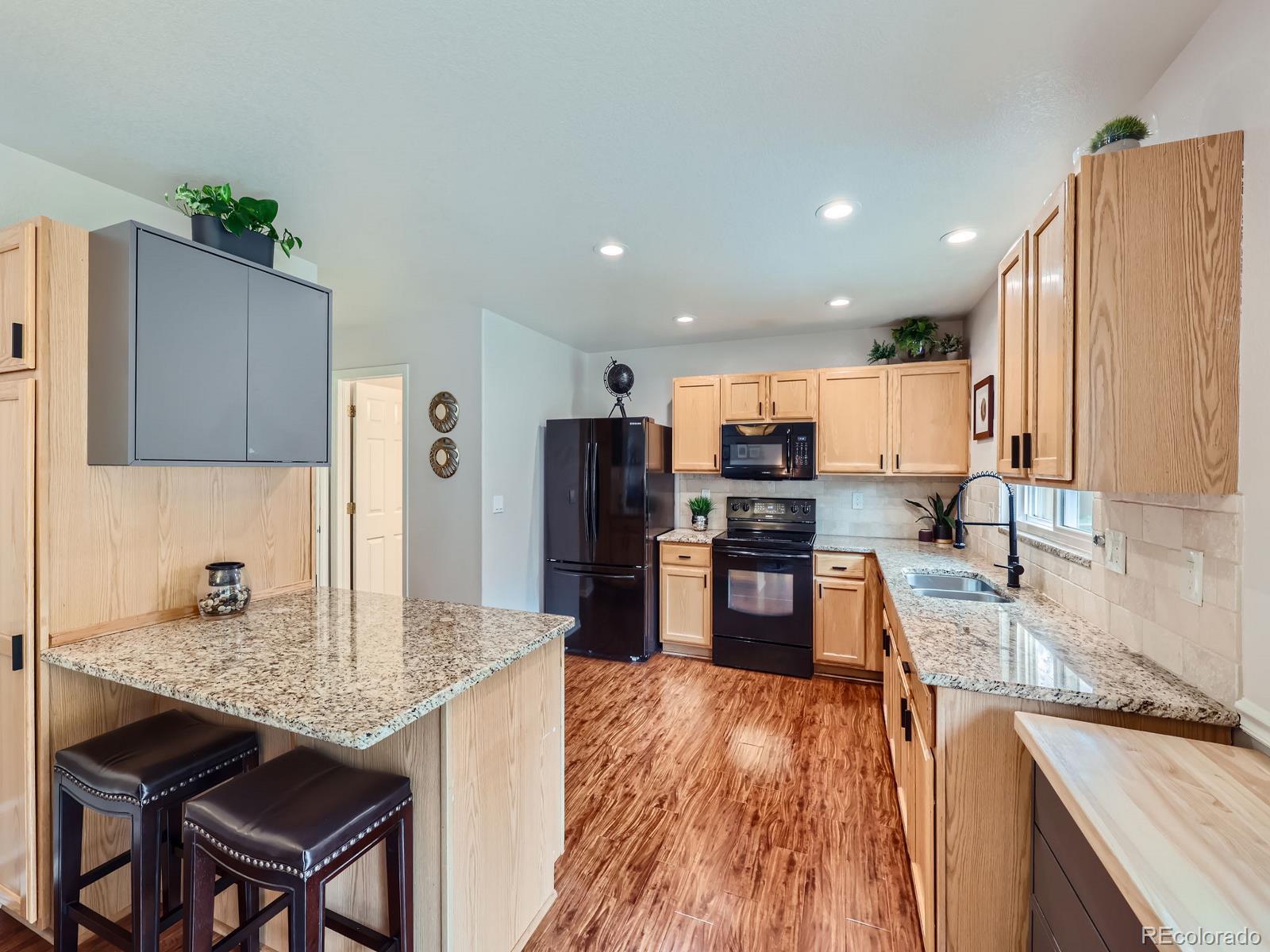 MLS Image #8 for 9947  saybrook street,highlands ranch, Colorado