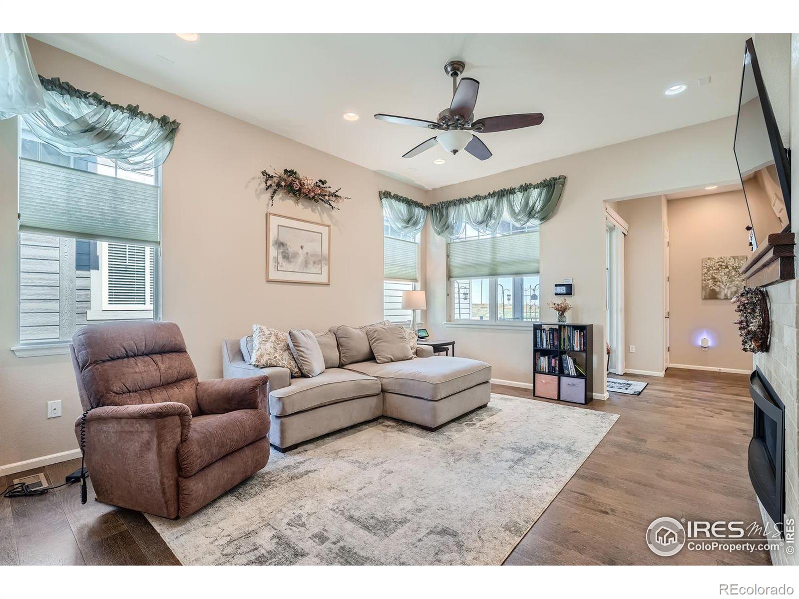 MLS Image #6 for 16579 w 86th place,arvada, Colorado