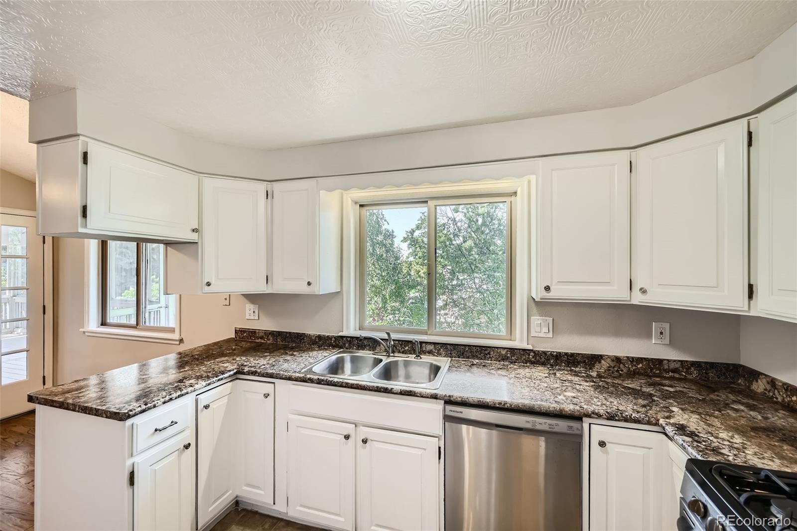 MLS Image #7 for 3020  mcintosh drive,longmont, Colorado