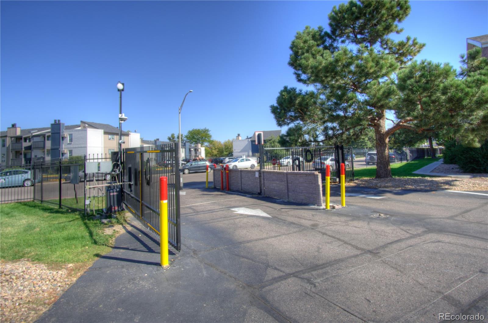 MLS Image #31 for 10150 e virginia avenue,denver, Colorado