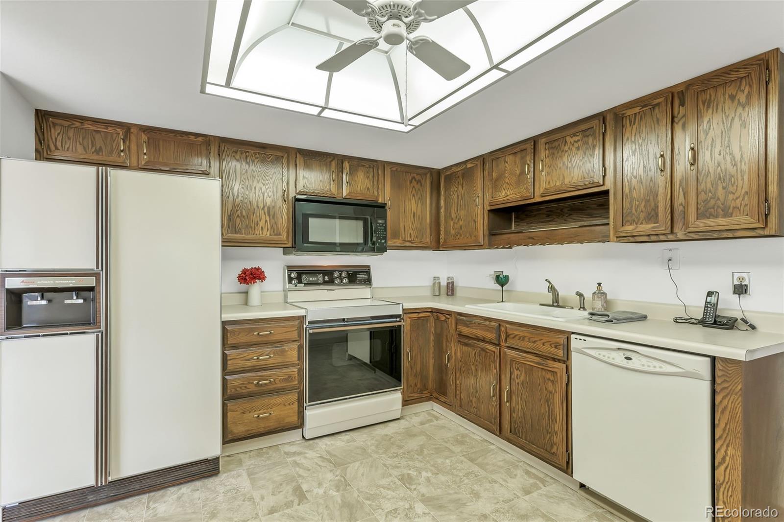 MLS Image #6 for 13890 e marina drive 302,aurora, Colorado