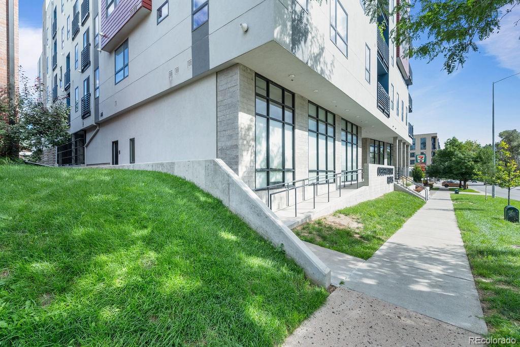 MLS Image #30 for 2374 s university boulevard,denver, Colorado