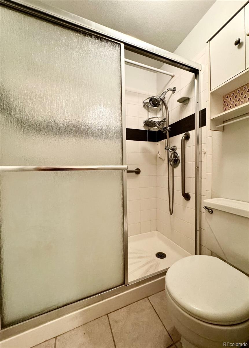 MLS Image #7 for 1302 s parker road 226,denver, Colorado