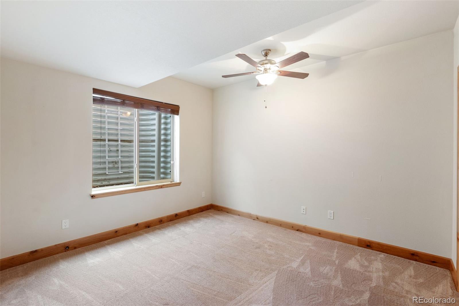 MLS Image #26 for 1819  parliament drive,colorado springs, Colorado