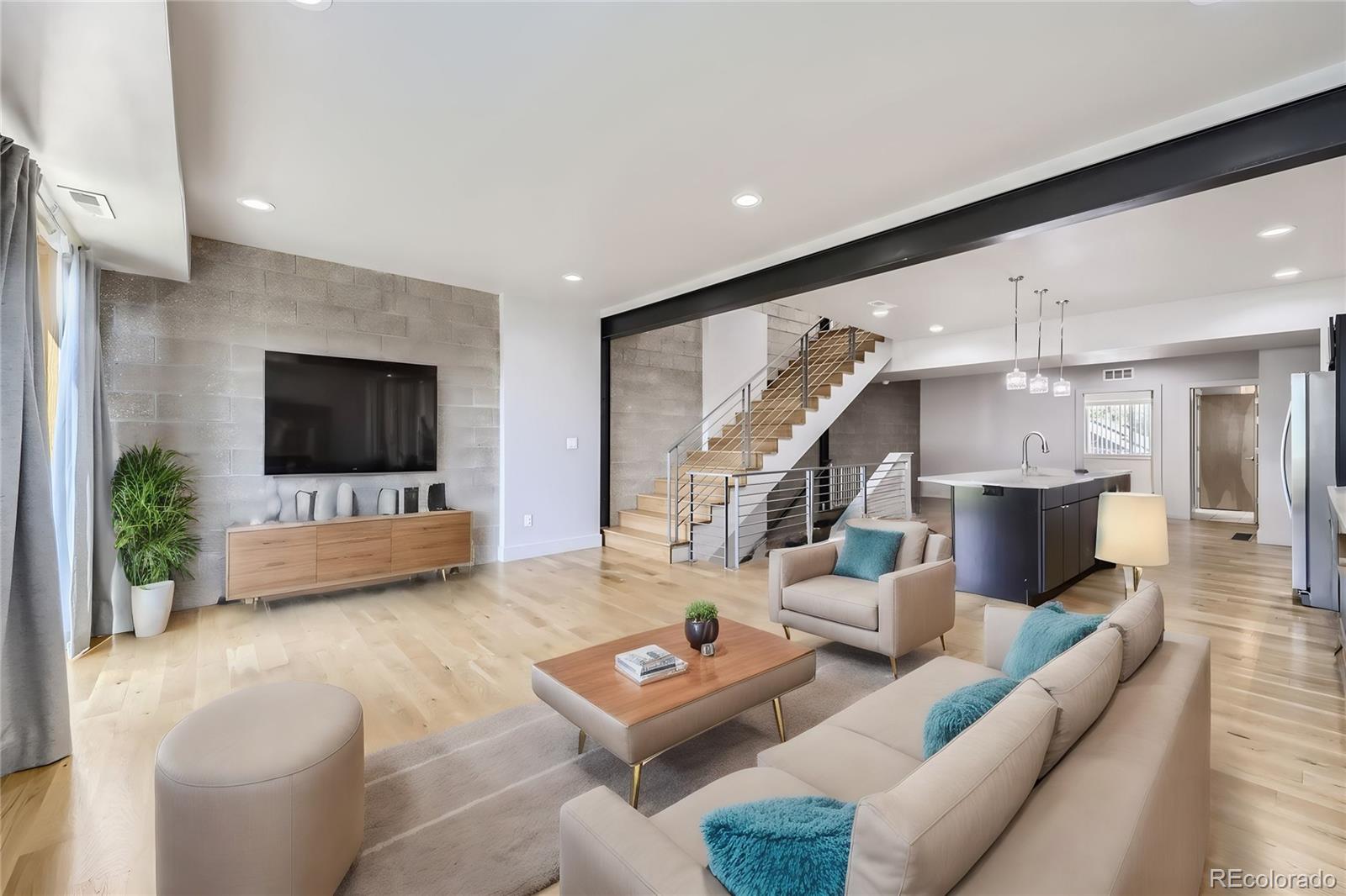 MLS Image #3 for 6008  wadsworth boulevard c,arvada, Colorado