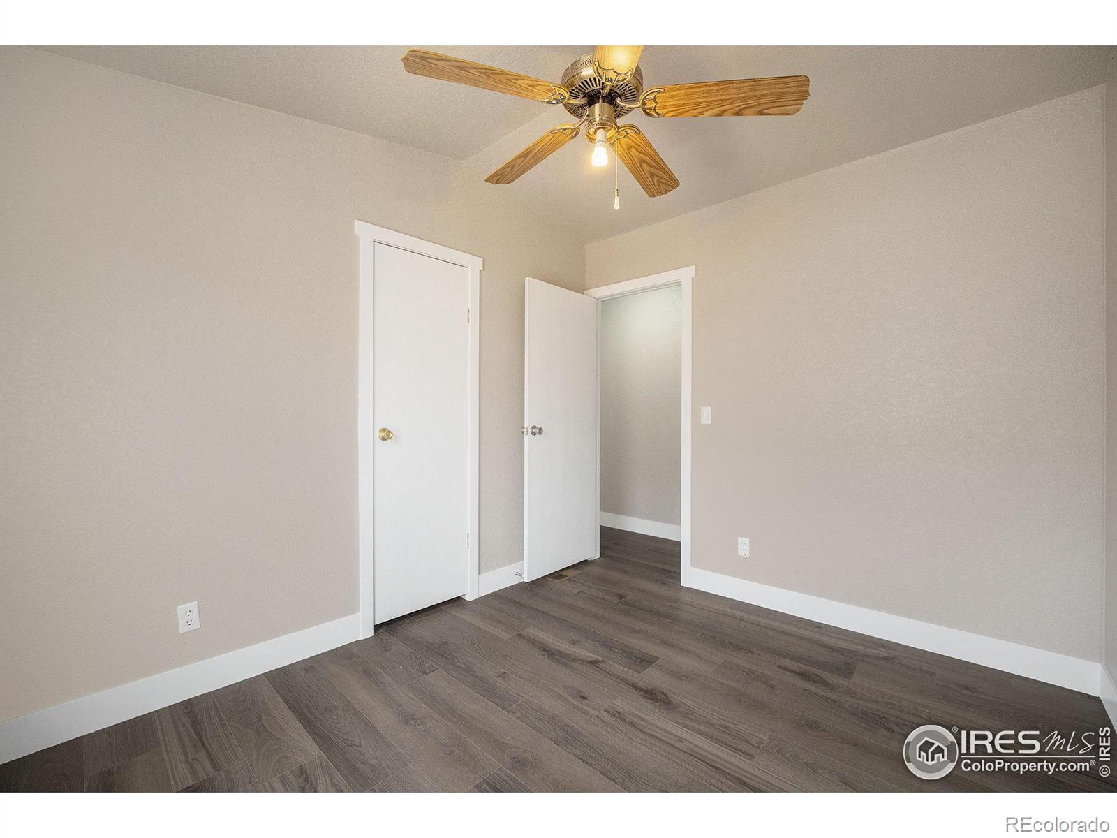 MLS Image #13 for 905  glen heather court,dacono, Colorado