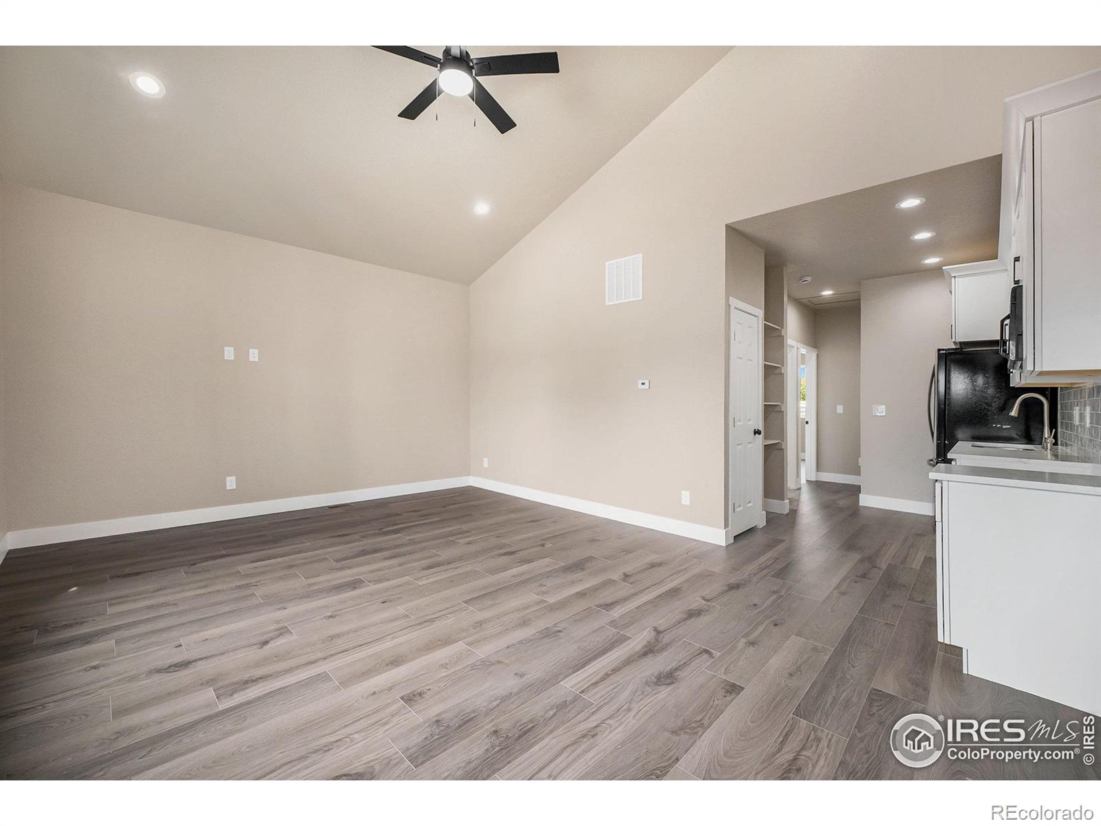 MLS Image #2 for 905  glen heather court,dacono, Colorado