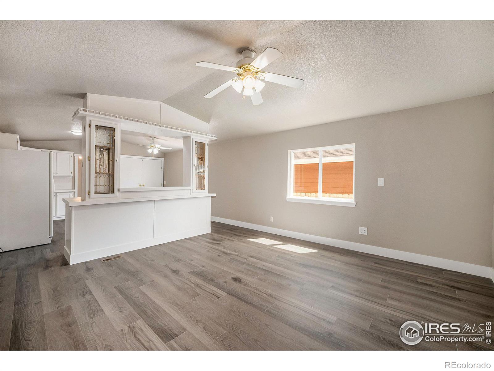 MLS Image #4 for 905  glen heather court,dacono, Colorado