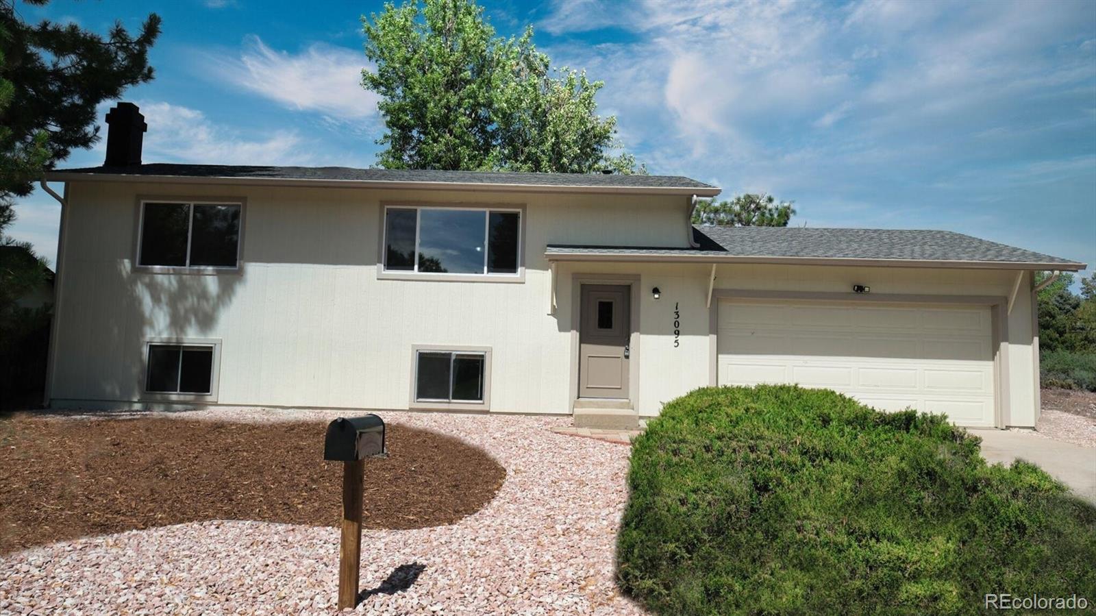 CMA Image for 1597 s salem circle,Aurora, Colorado