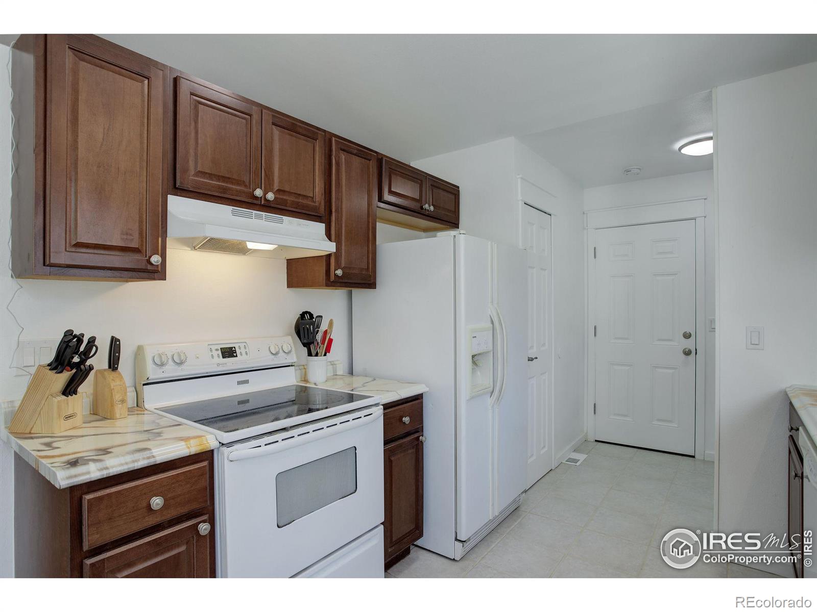 MLS Image #10 for 109  fossil court,fort collins, Colorado