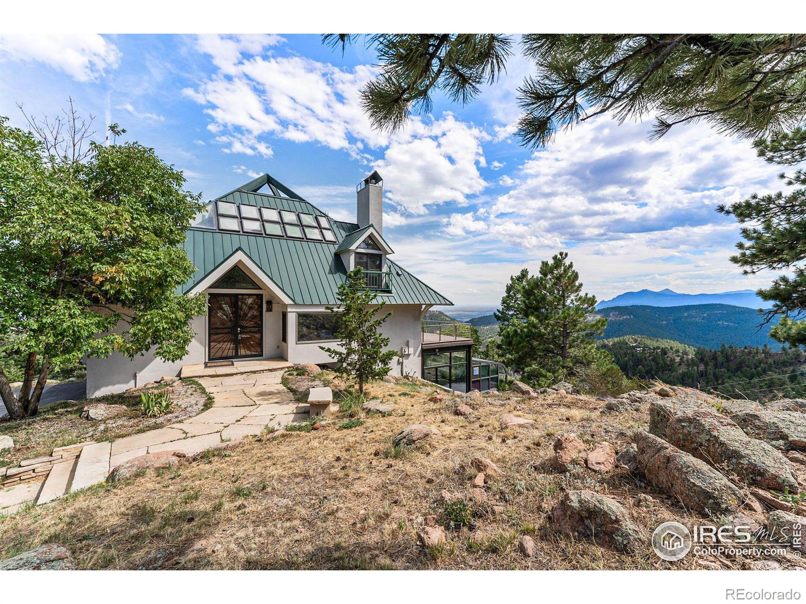 CMA Image for 2608  Carriage Hills Drive,Boulder, Colorado