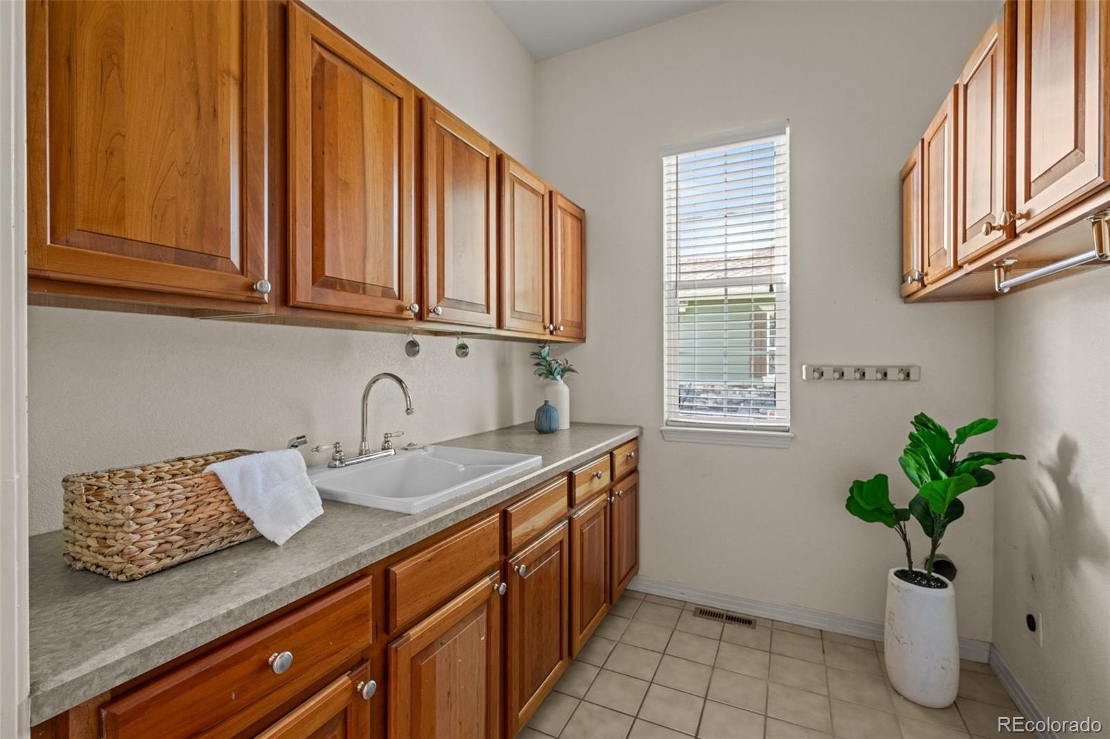 MLS Image #17 for 17140 w 62nd circle,arvada, Colorado