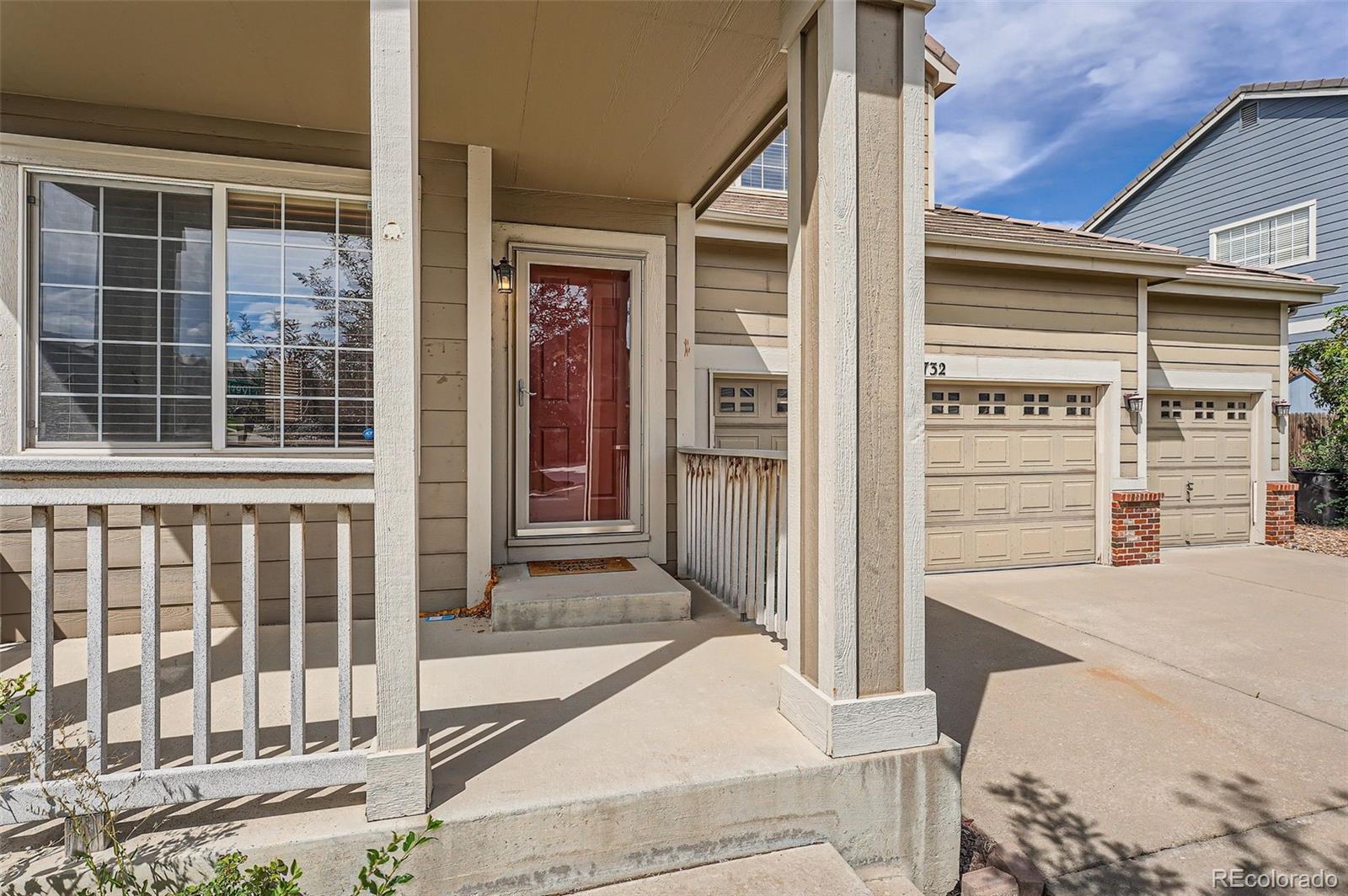 MLS Image #2 for 4732 s liverpool circle,aurora, Colorado