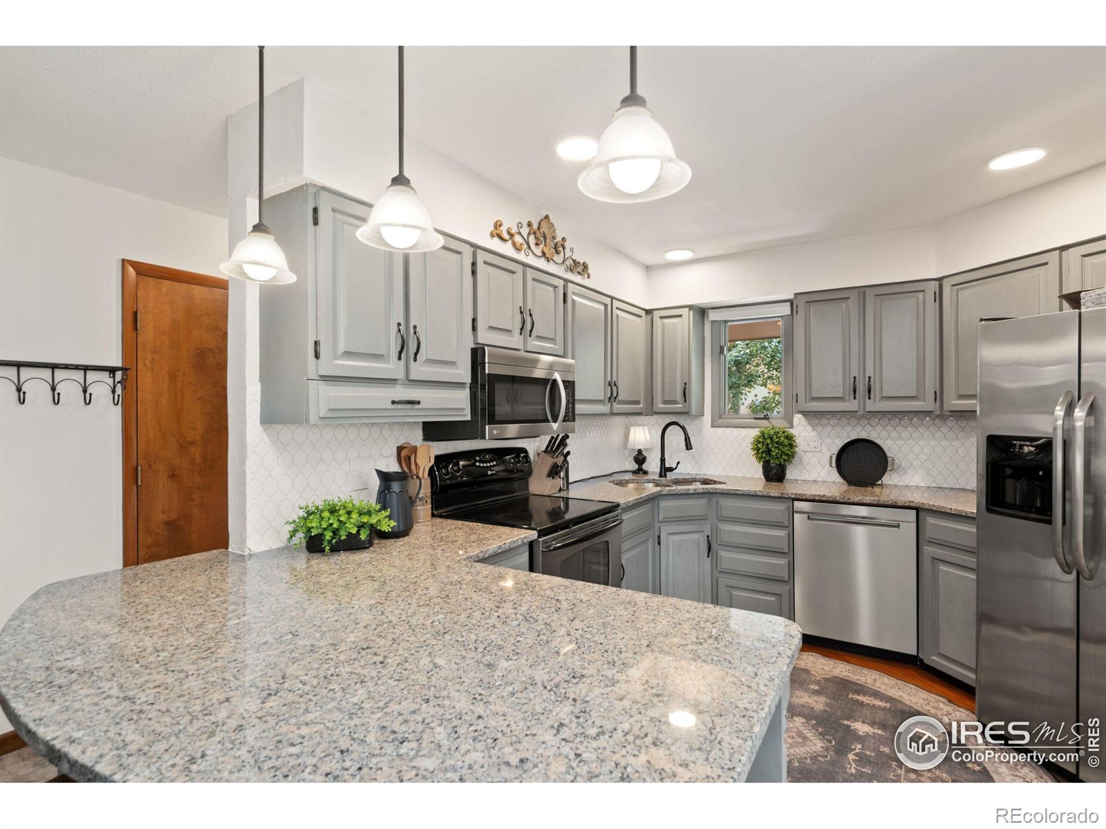 MLS Image #3 for 1550 w 28th street,loveland, Colorado