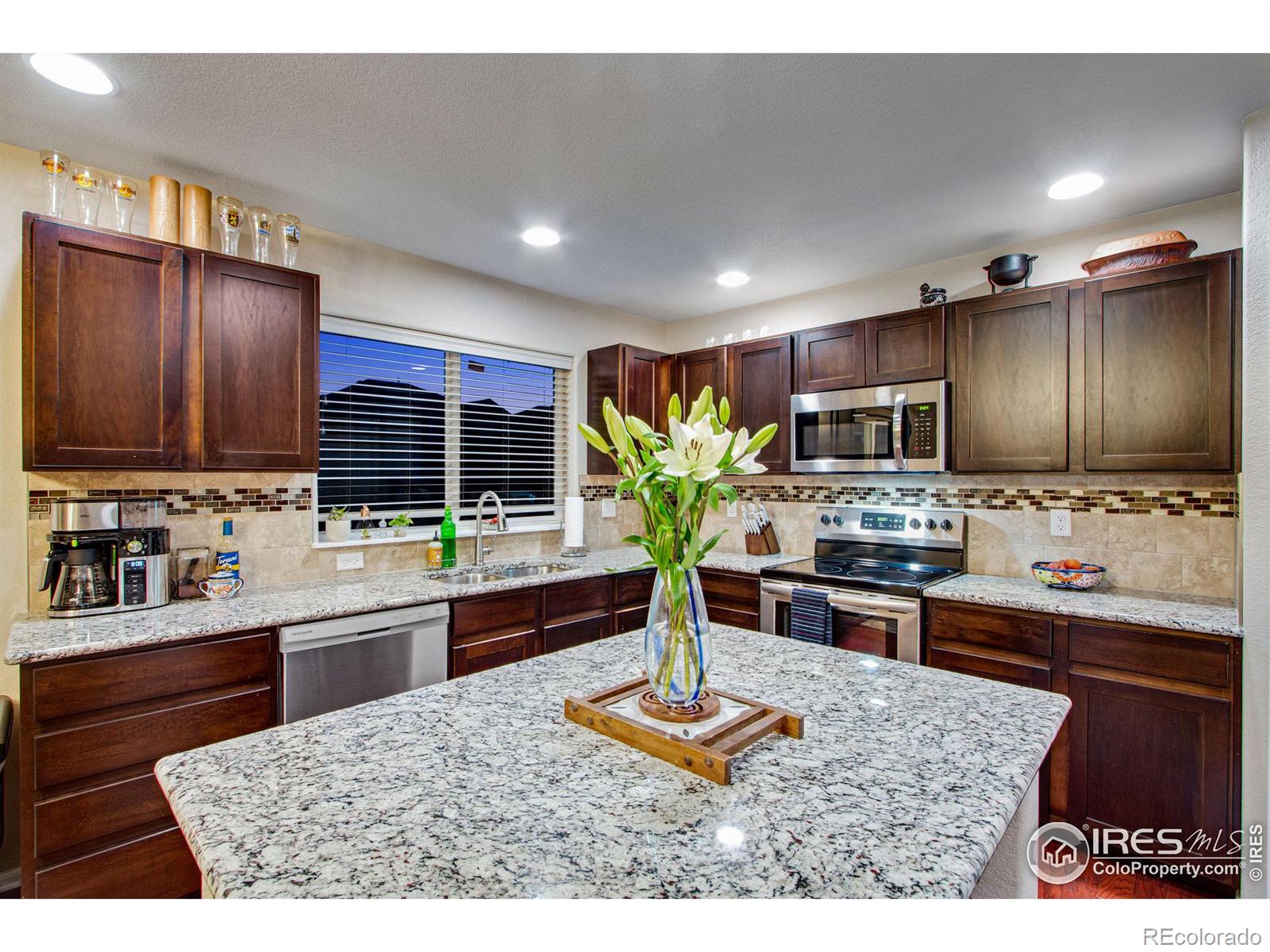 MLS Image #14 for 1694  country sun drive,windsor, Colorado