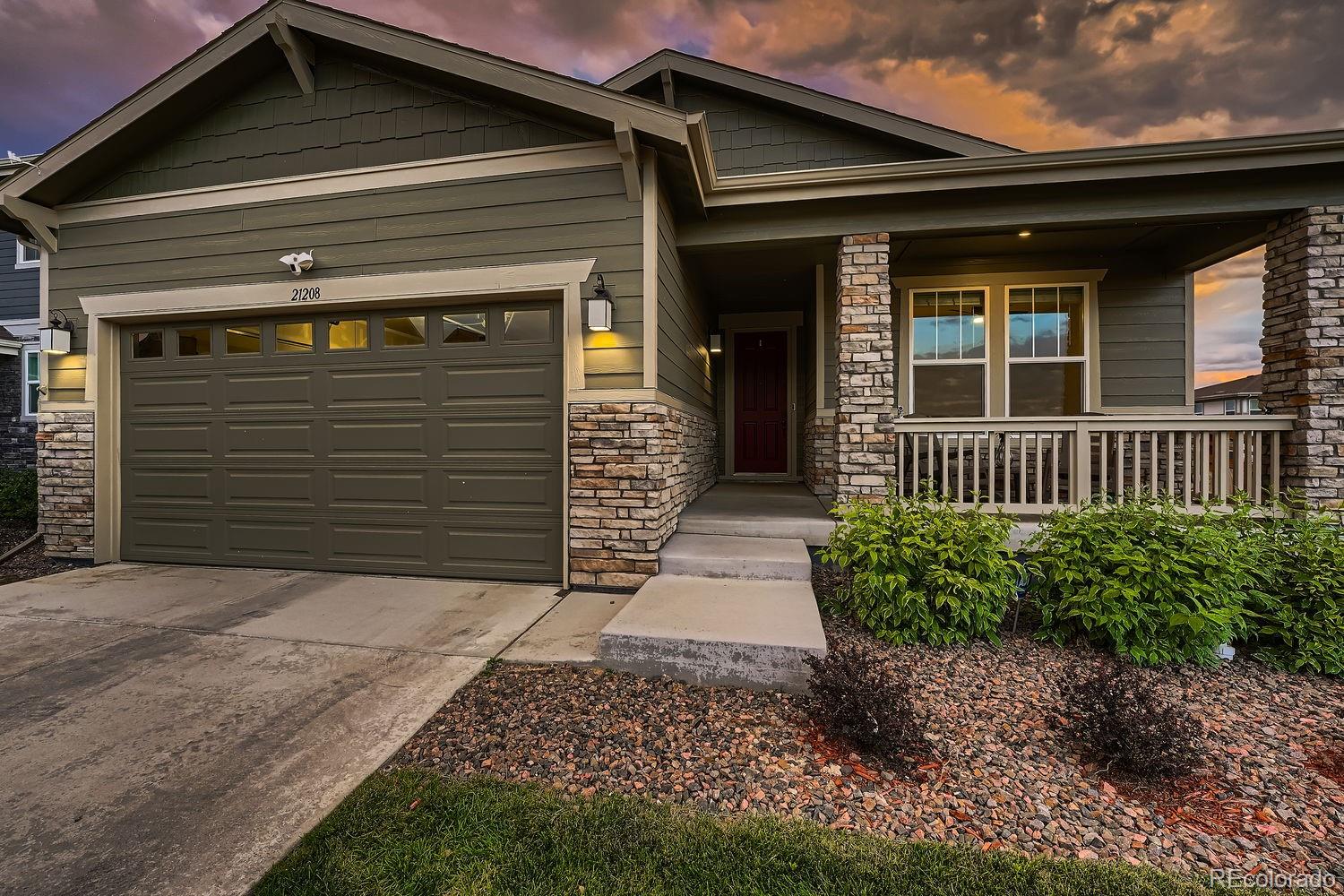 MLS Image #3 for 21208 e 61st drive,aurora, Colorado