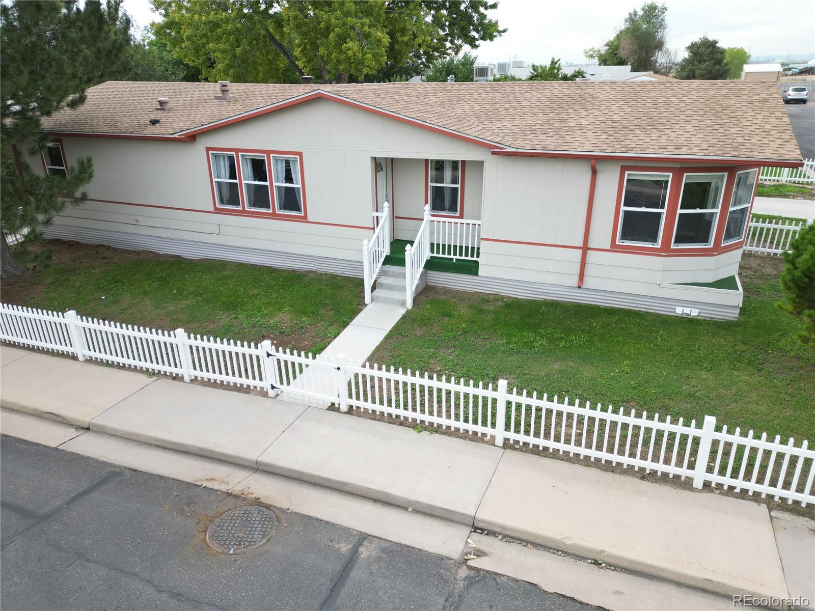 MLS Image #17 for 8392  monroe circle,denver, Colorado