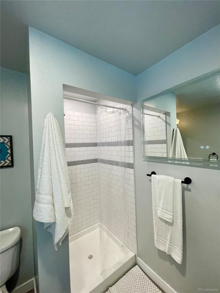 MLS Image #33 for 3092 s yarnell court,denver, Colorado