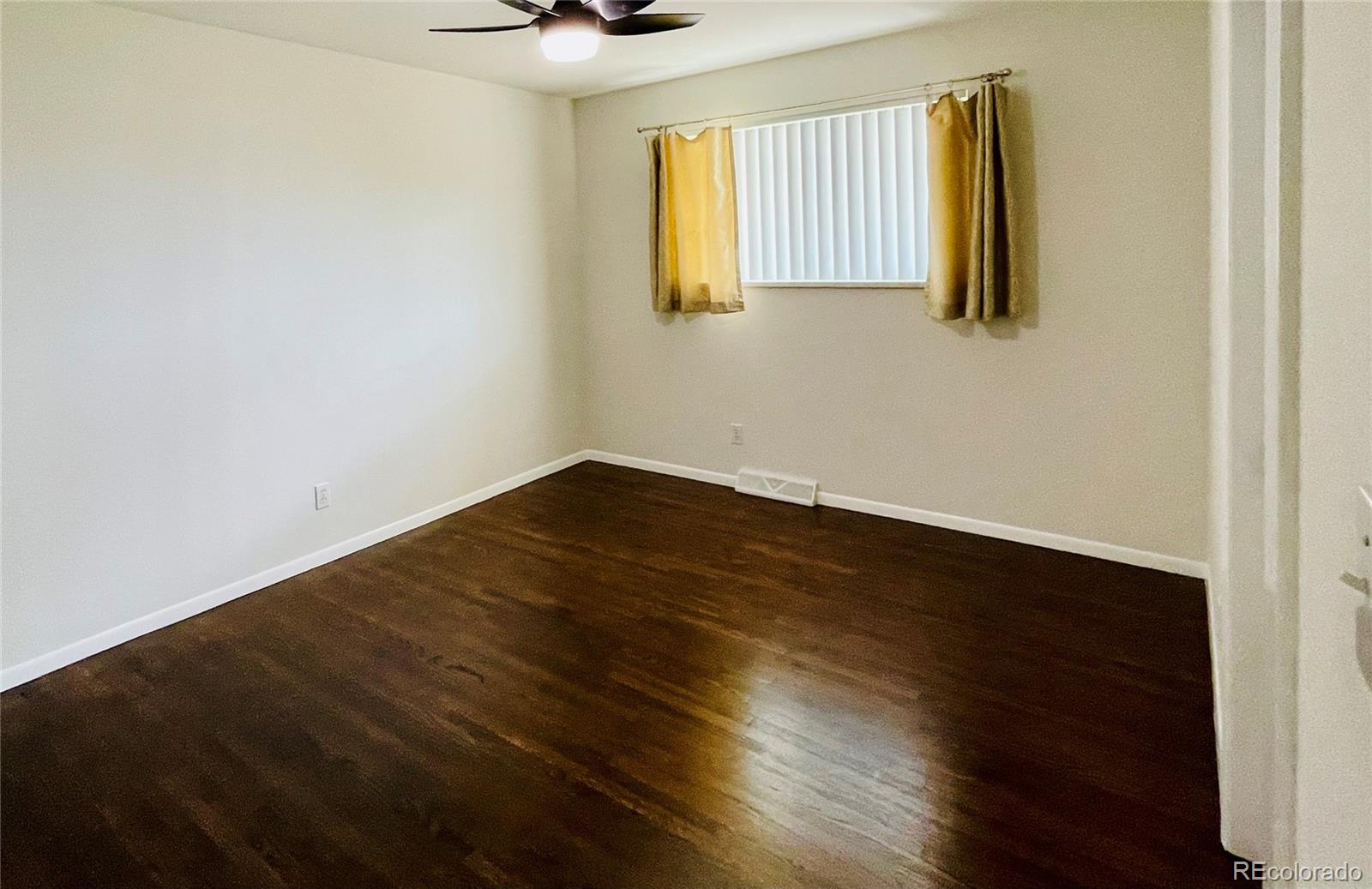 MLS Image #41 for 3092 s yarnell court,denver, Colorado