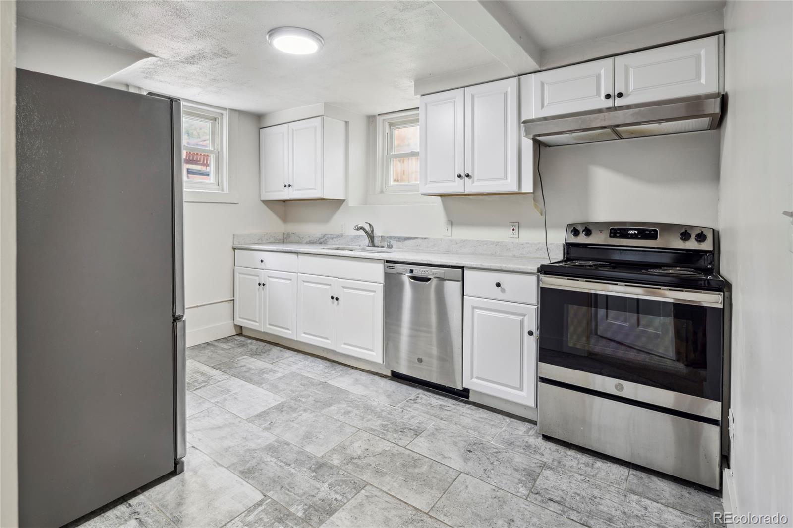 MLS Image #22 for 1561  monroe street,denver, Colorado