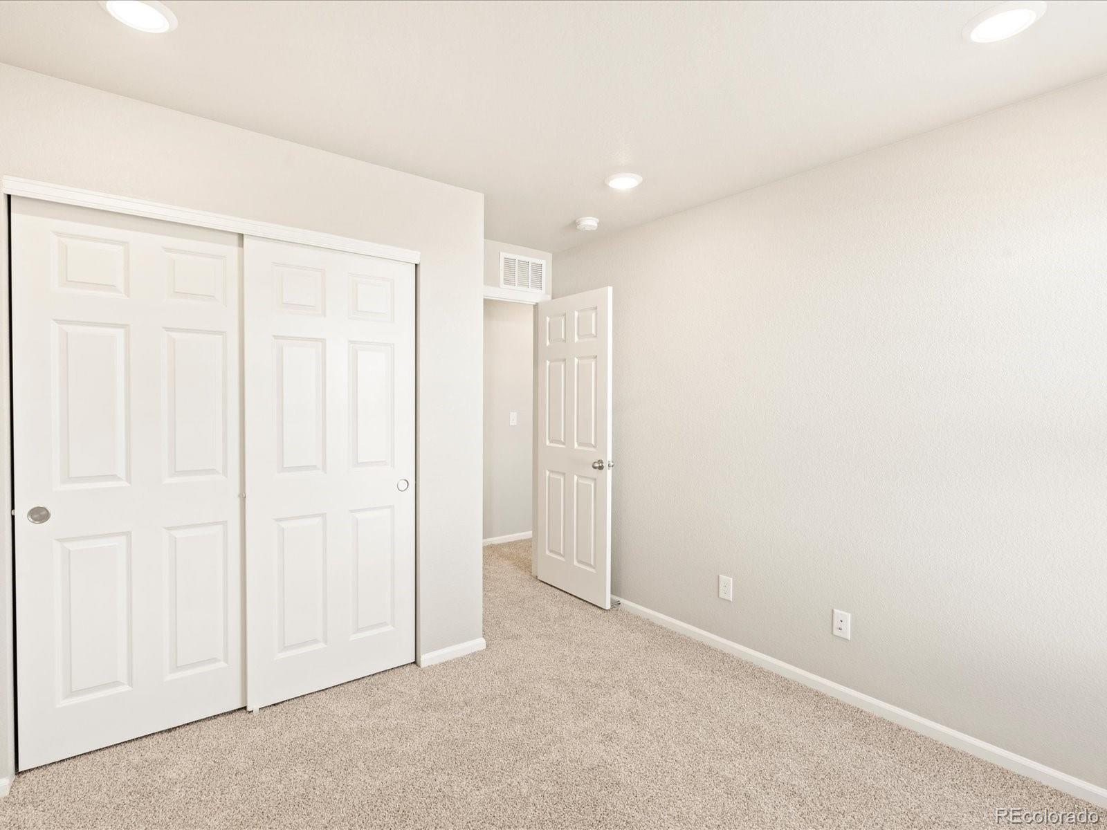 MLS Image #17 for 20957 e 65th avenue,aurora, Colorado