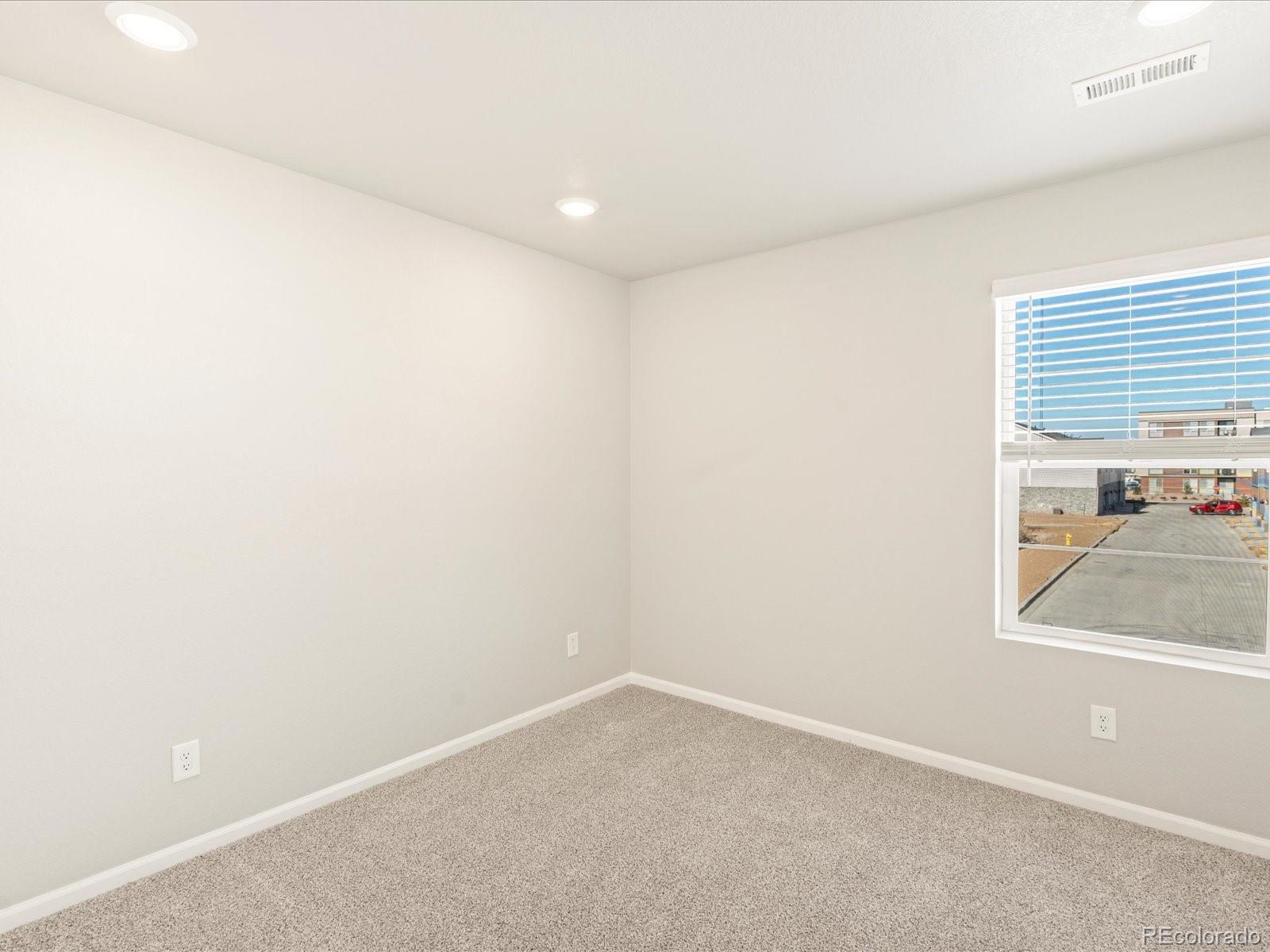 MLS Image #18 for 20957 e 65th avenue,aurora, Colorado