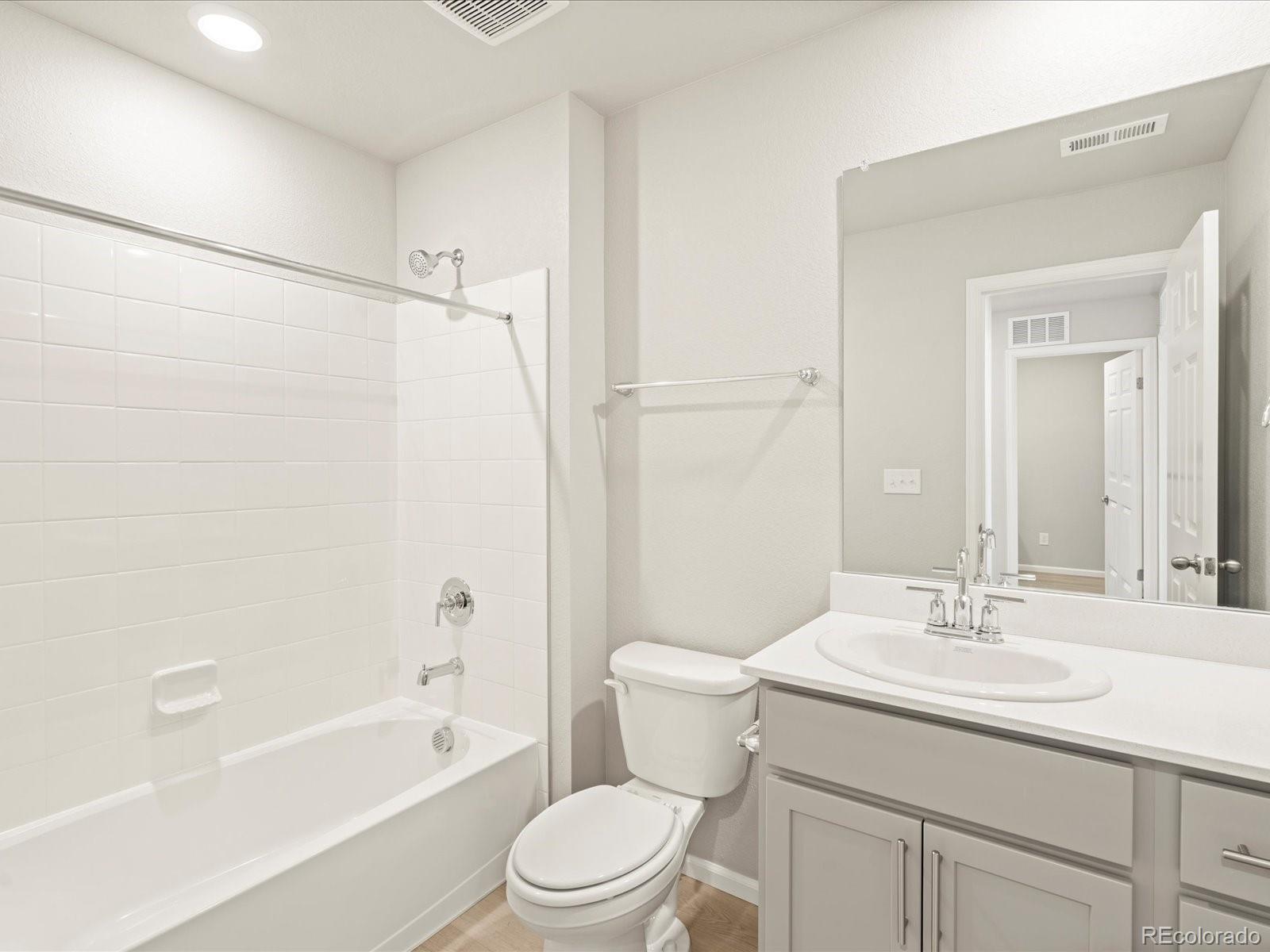 MLS Image #20 for 20957 e 65th avenue,aurora, Colorado