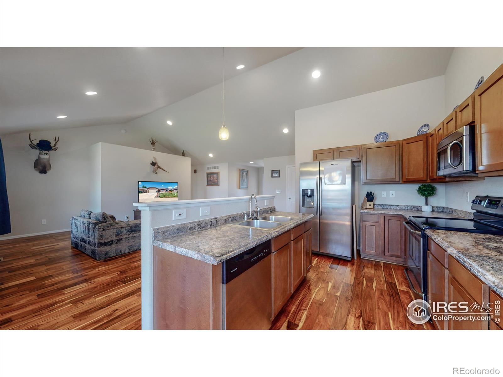 MLS Image #3 for 1019 e 25th street,greeley, Colorado