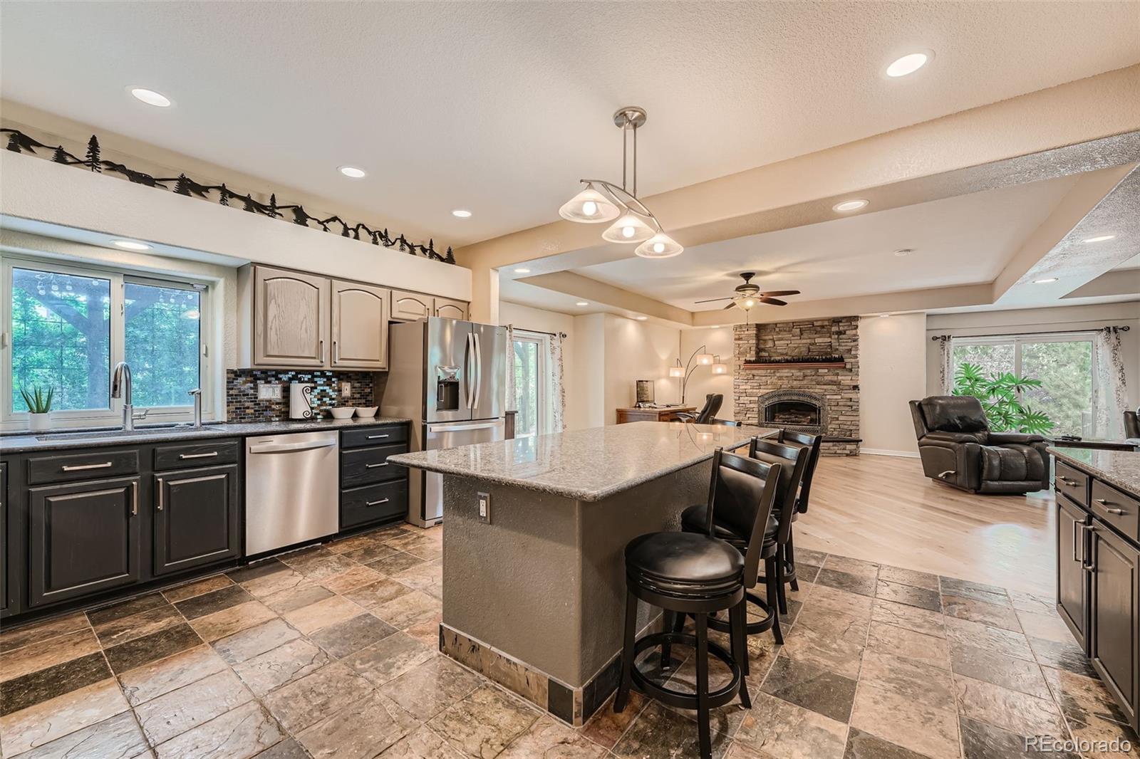 MLS Image #5 for 5705 s quatar court,centennial, Colorado