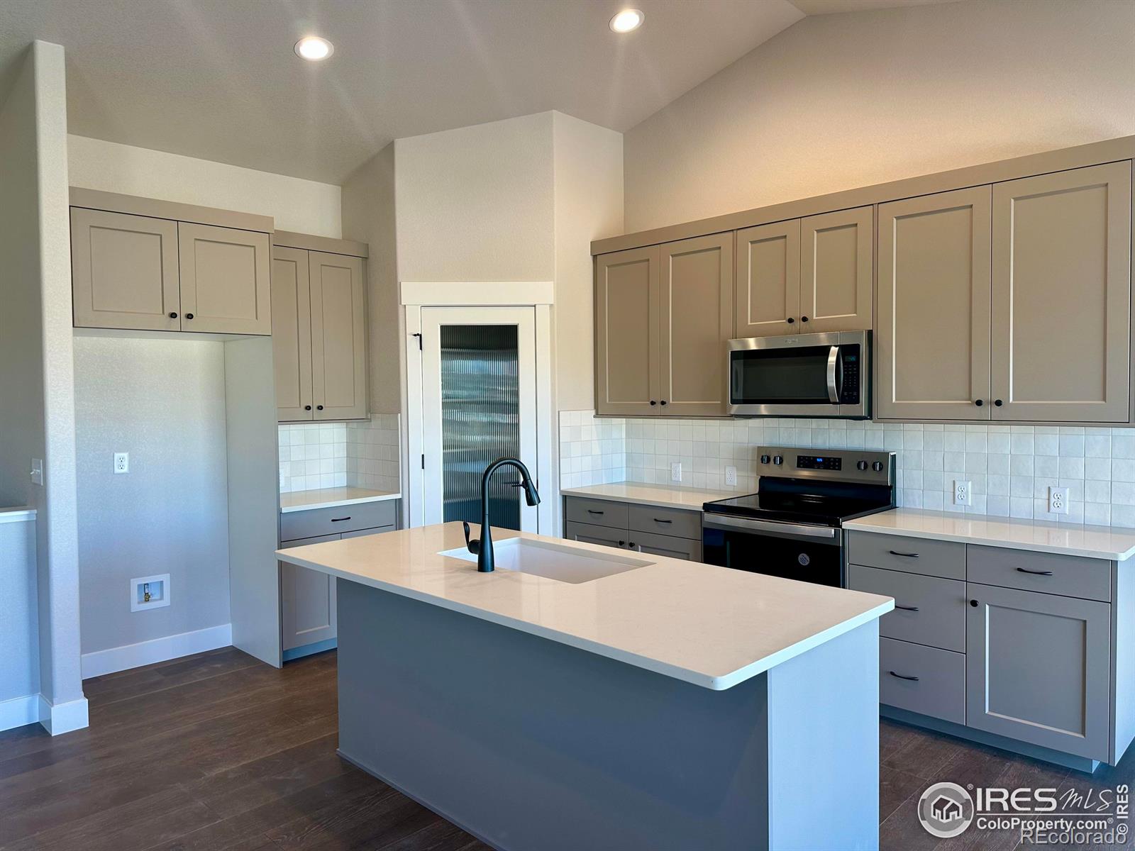 MLS Image #5 for 3260  buffalo grass lane,wellington, Colorado